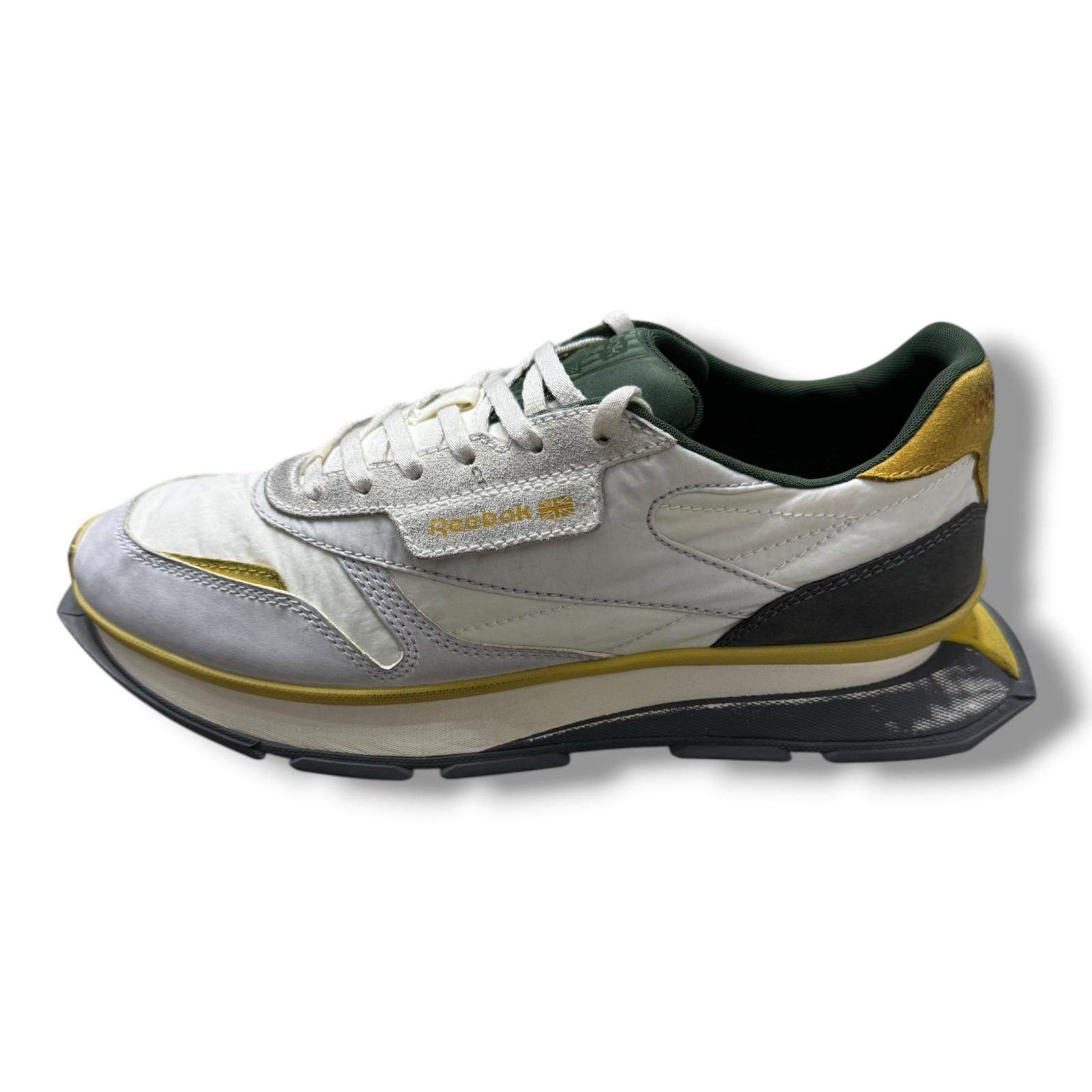 参考上代36300円 未使用 Reebok CLASSIC LEATHER LTD クラシックレザー 