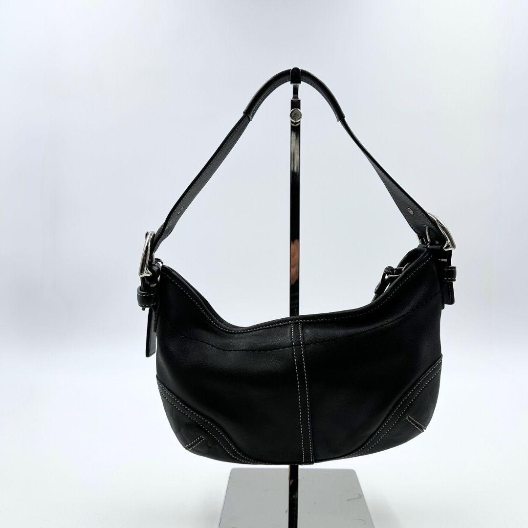 美品】Coach シグネチャー ソーホー アクセサリーポーチ - メルカリ