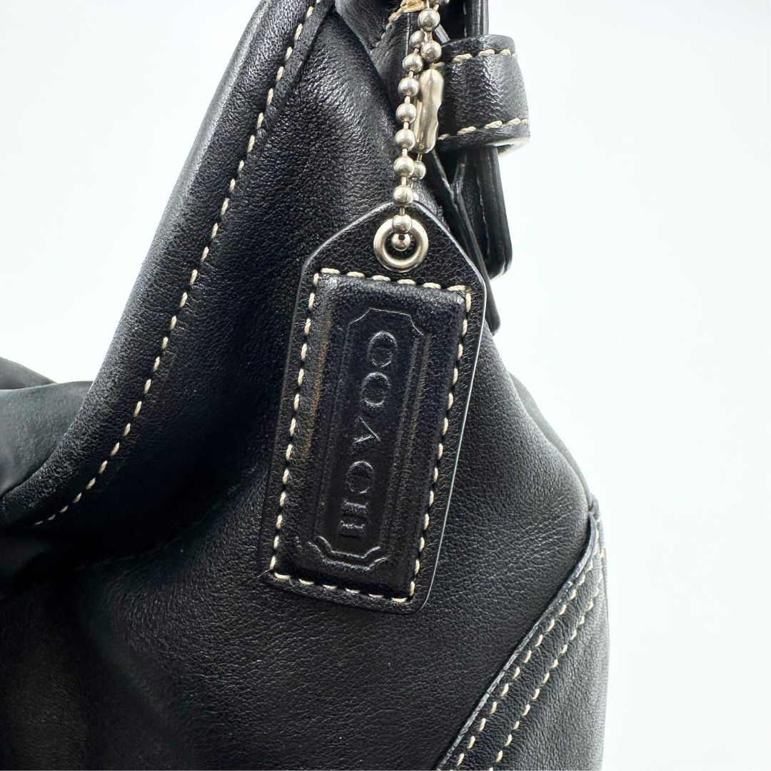 美品】Coach シグネチャー ソーホー アクセサリーポーチ - メルカリ
