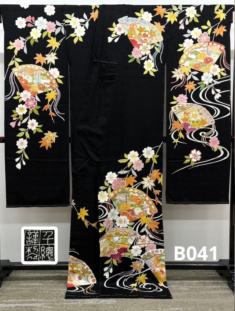 千總謹製 落款入 振袖 仮絵羽 未仕立て品 金駒 金彩 正絹 八掛付き 