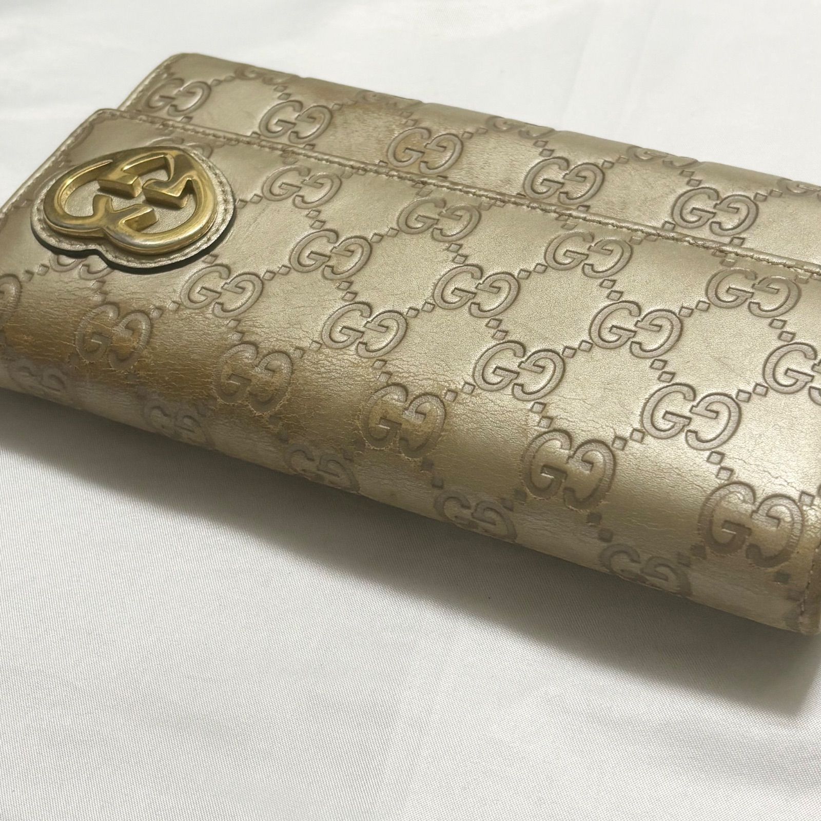 送料無料】GUCCI/グッチ/長財布/ゴールドカラー/GG柄/ラブリー 
