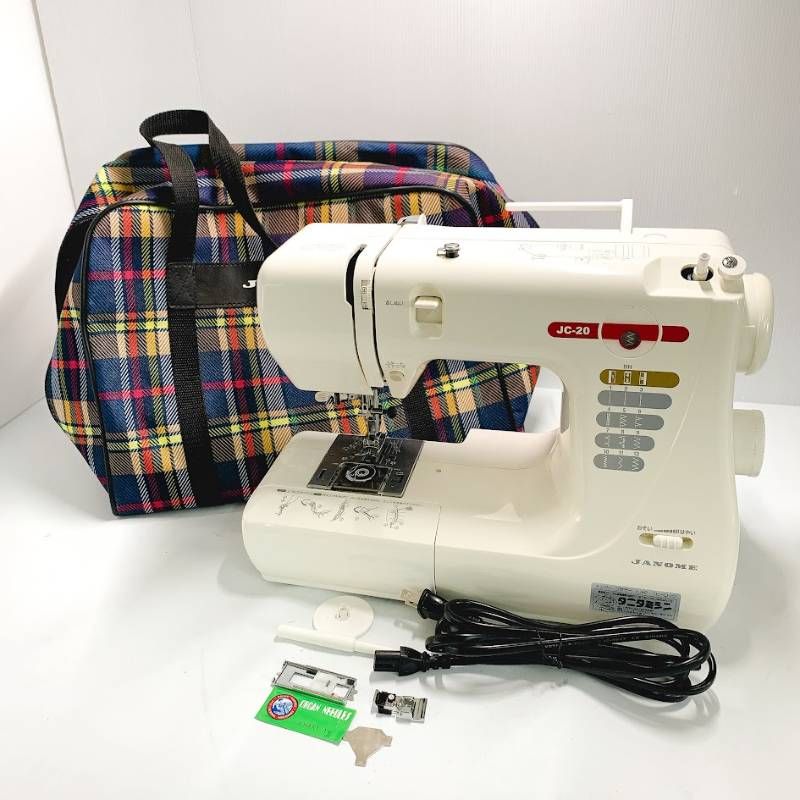 ジャノメミシン 20年前 ジャノメ 350種類の刺しゅうデザインを内蔵した