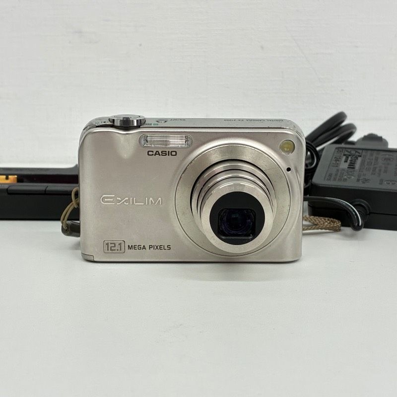 美品✨️ CASIO EXILIM EX-Z1200 シルバー SDカード付属 【公式通販】