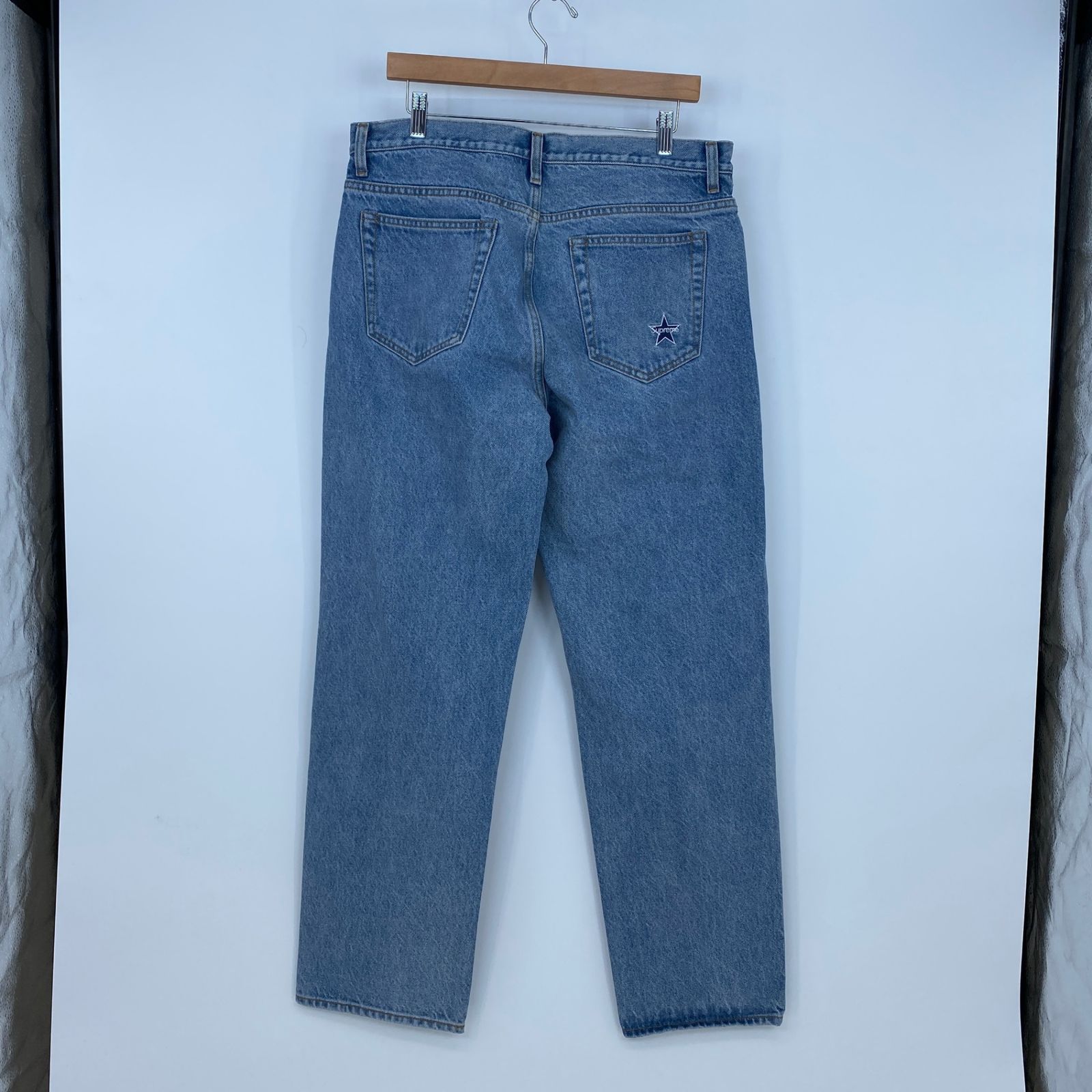 SUPREME Regular Jean Washed Indigo メンズ M 水色系【中古】 - メルカリ