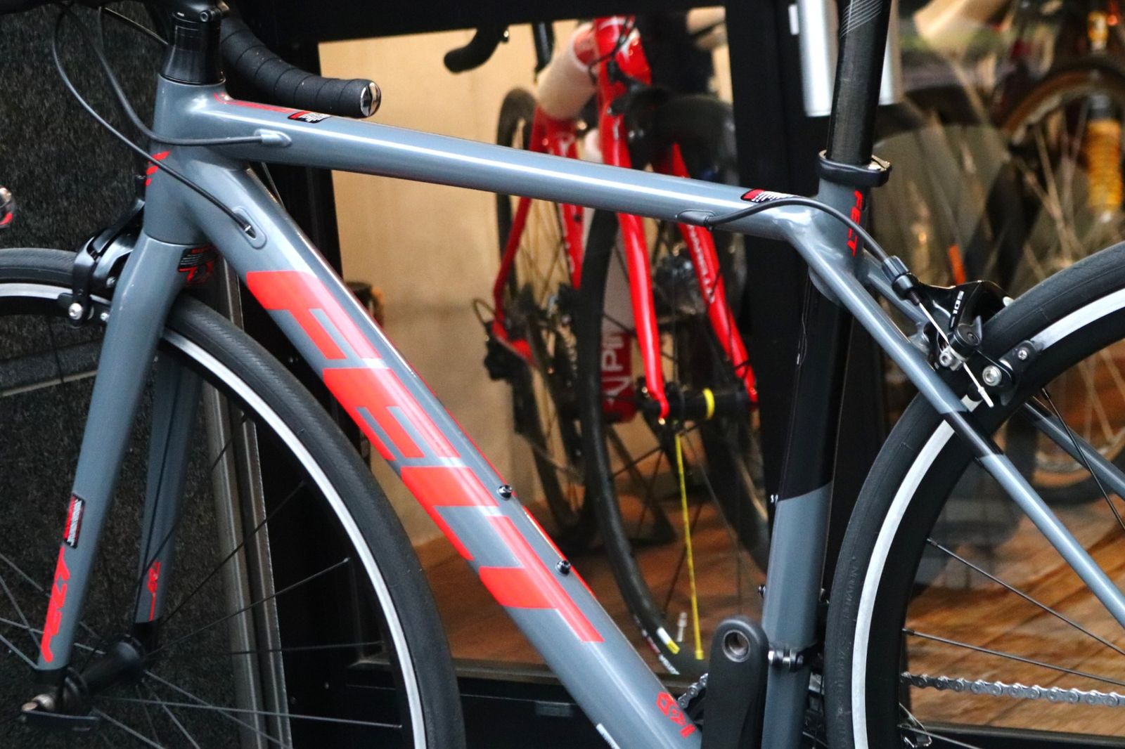 フェルト FELT FR30 2020モデル 510サイズ シマノ 105 R7000 11S 