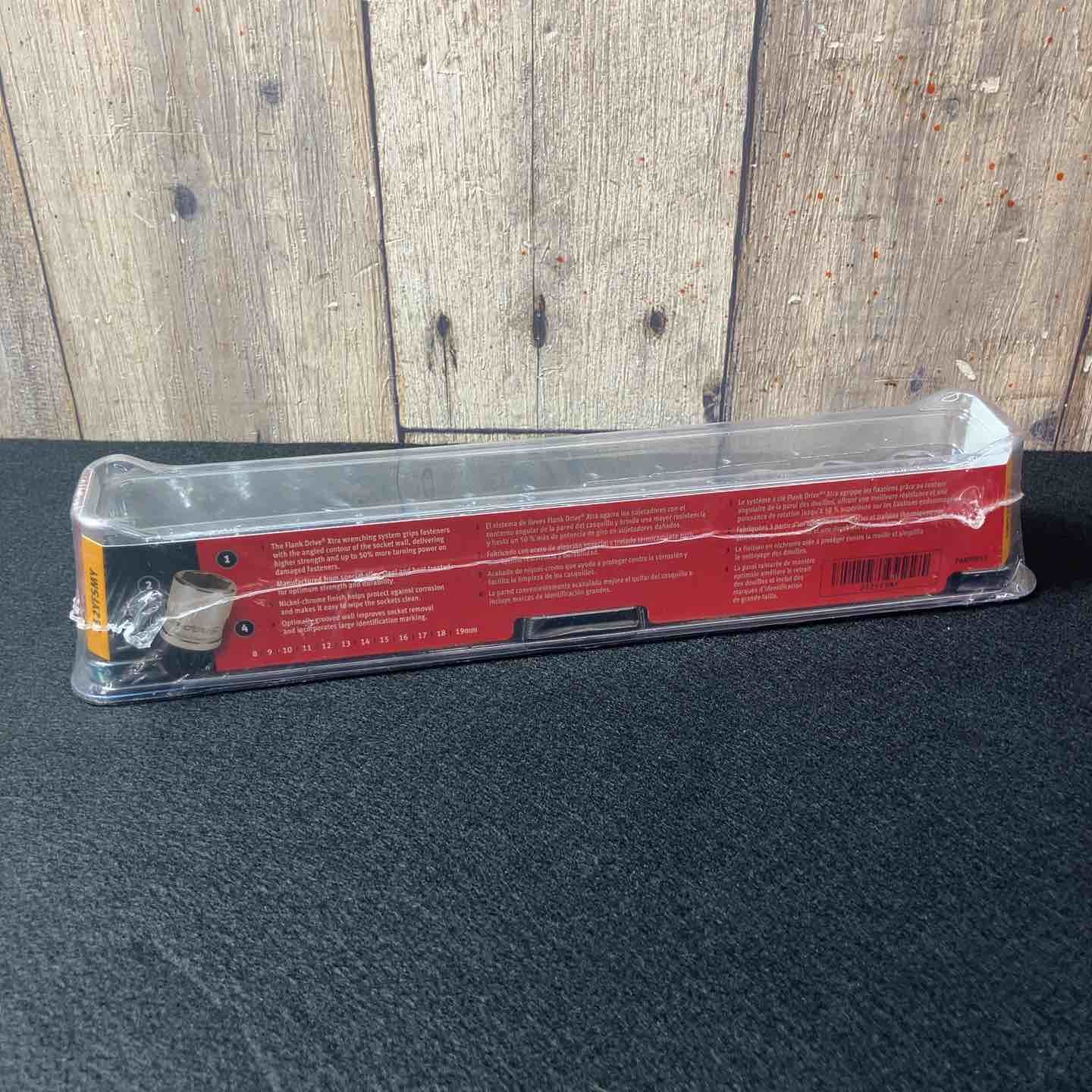 【未使用(店頭展示品)】★スナップオン(Snap-on) 3/8" シャローソケットセット【FDX】 212YFSMY【東大和店】 未使用(店頭展示品)】☆スナップオン(Snap-on) 3/8