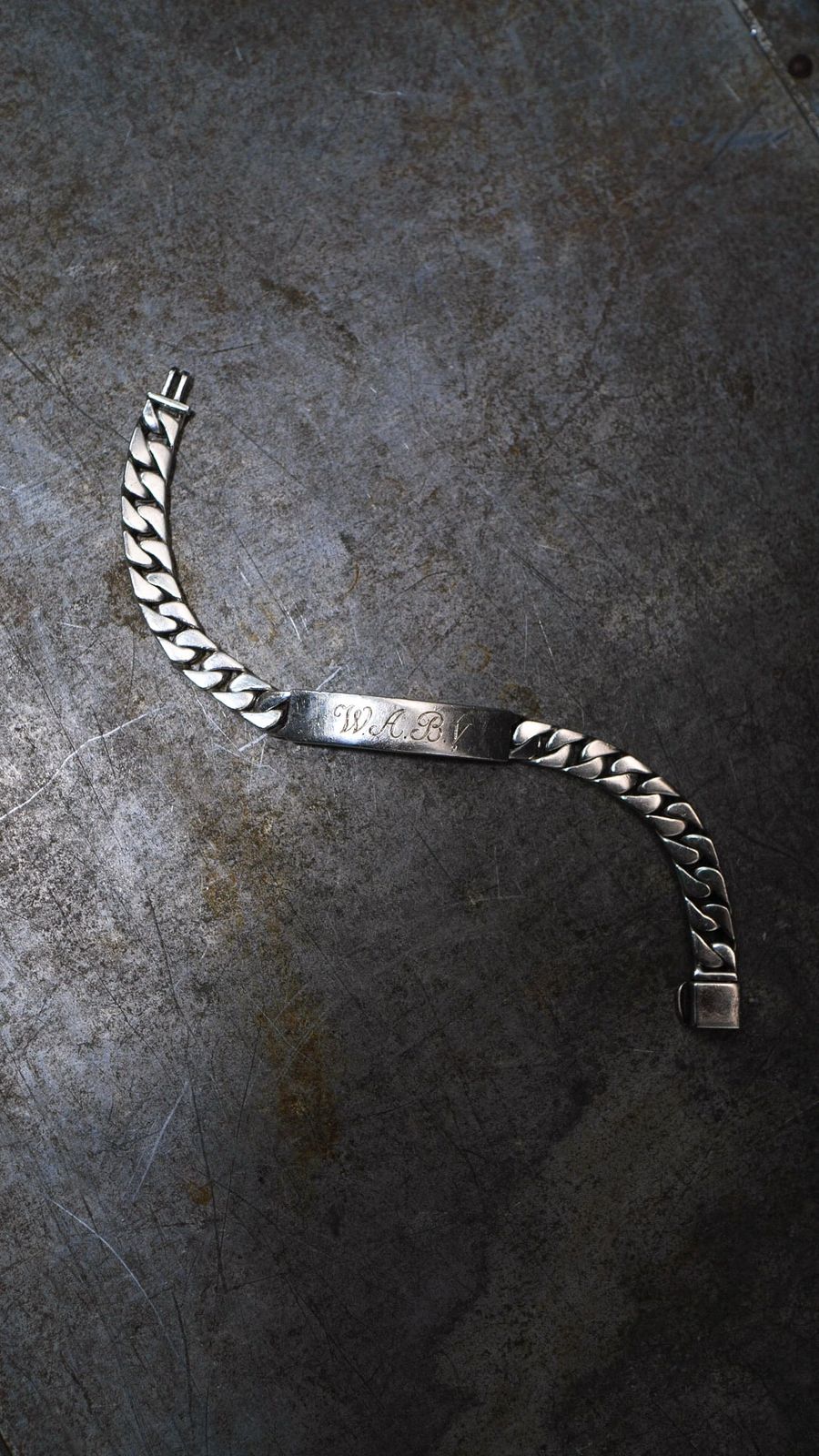 VINTAGE】TIFFANY&Co. ティファニー ID ブレスレット 《シルバー VINTAGE】TIFFANY&Co. ティファニー ID ブレスレット 《シルバー