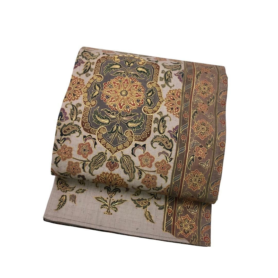 袋帯 紬 花唐草模様 金駒刺繍 鴇鼠色 金彩 O-6111 袋帯 紬 花唐草模様 金駒刺繍 鴇鼠色 金彩 O-6111 - メルカリ