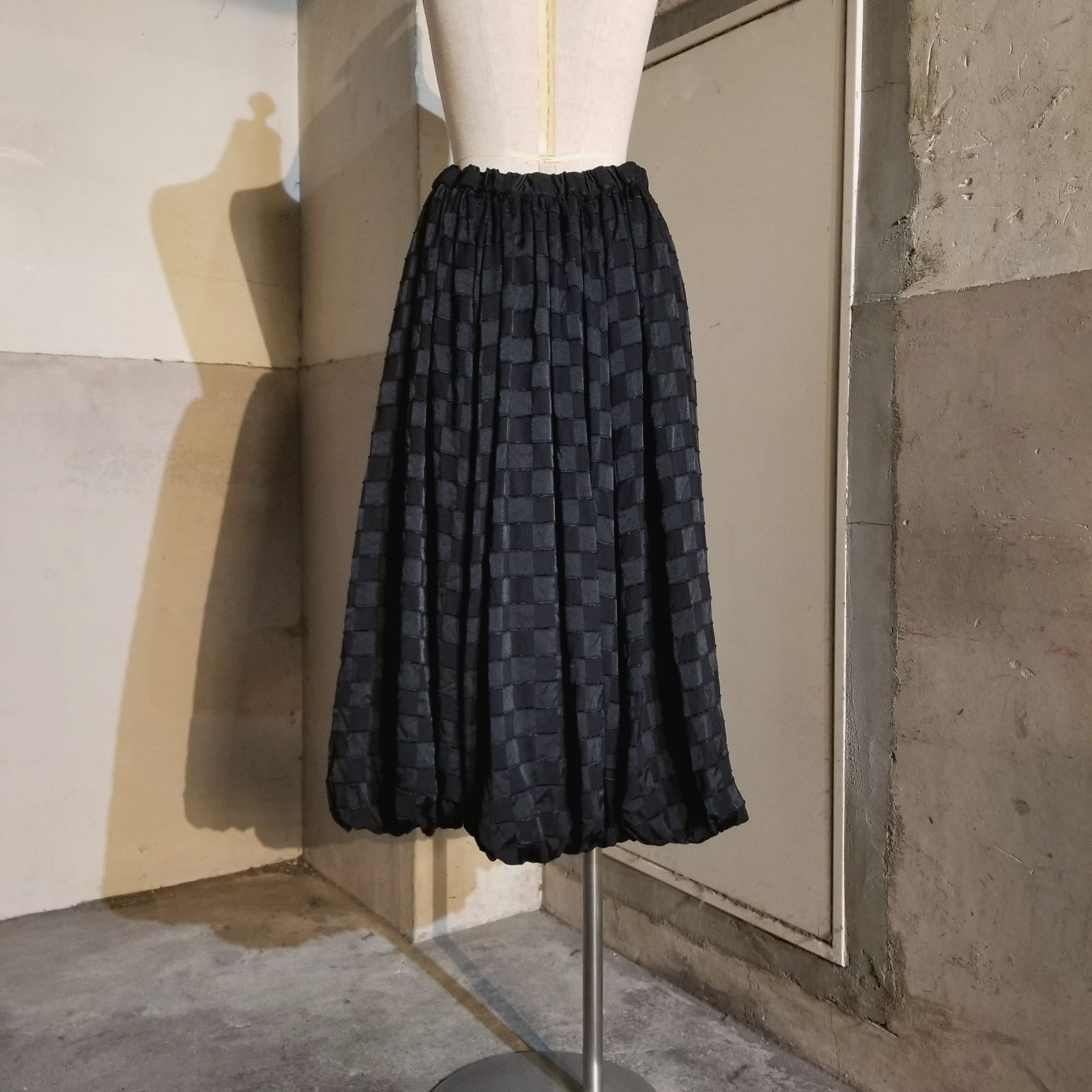 COMME des GARCONS 21ss エステル縮絨 バルーンスカート チェッカー 