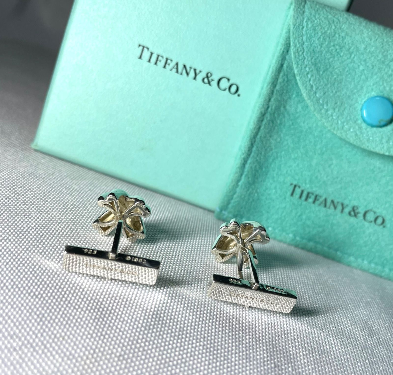 Tiffany & Co. クロスデザインカフリンクス 【公式通販】