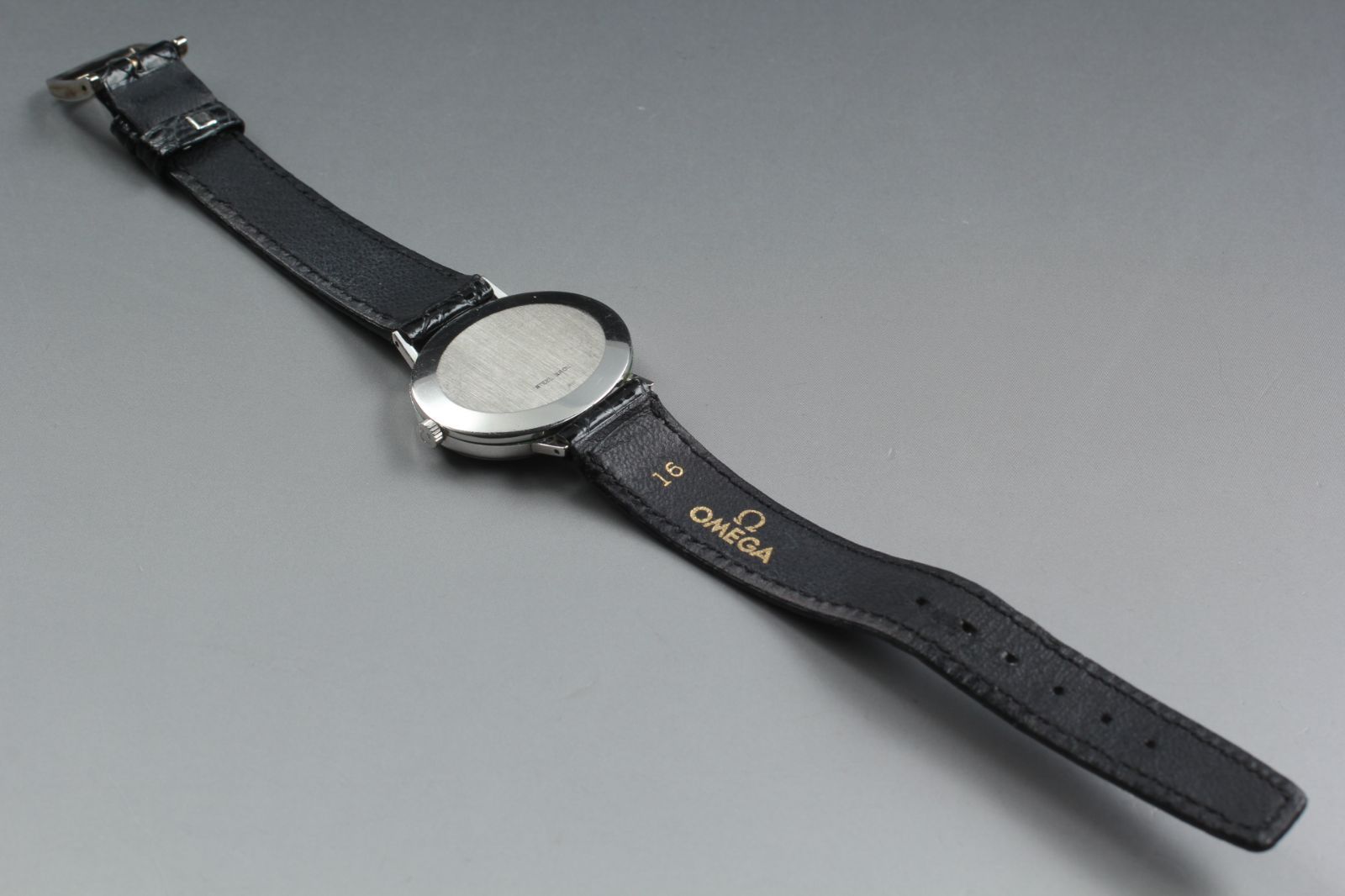 OMEGA ジュネーブ 手巻き メンズ 32mm ホワイト 稼働 要メンテ 純正
