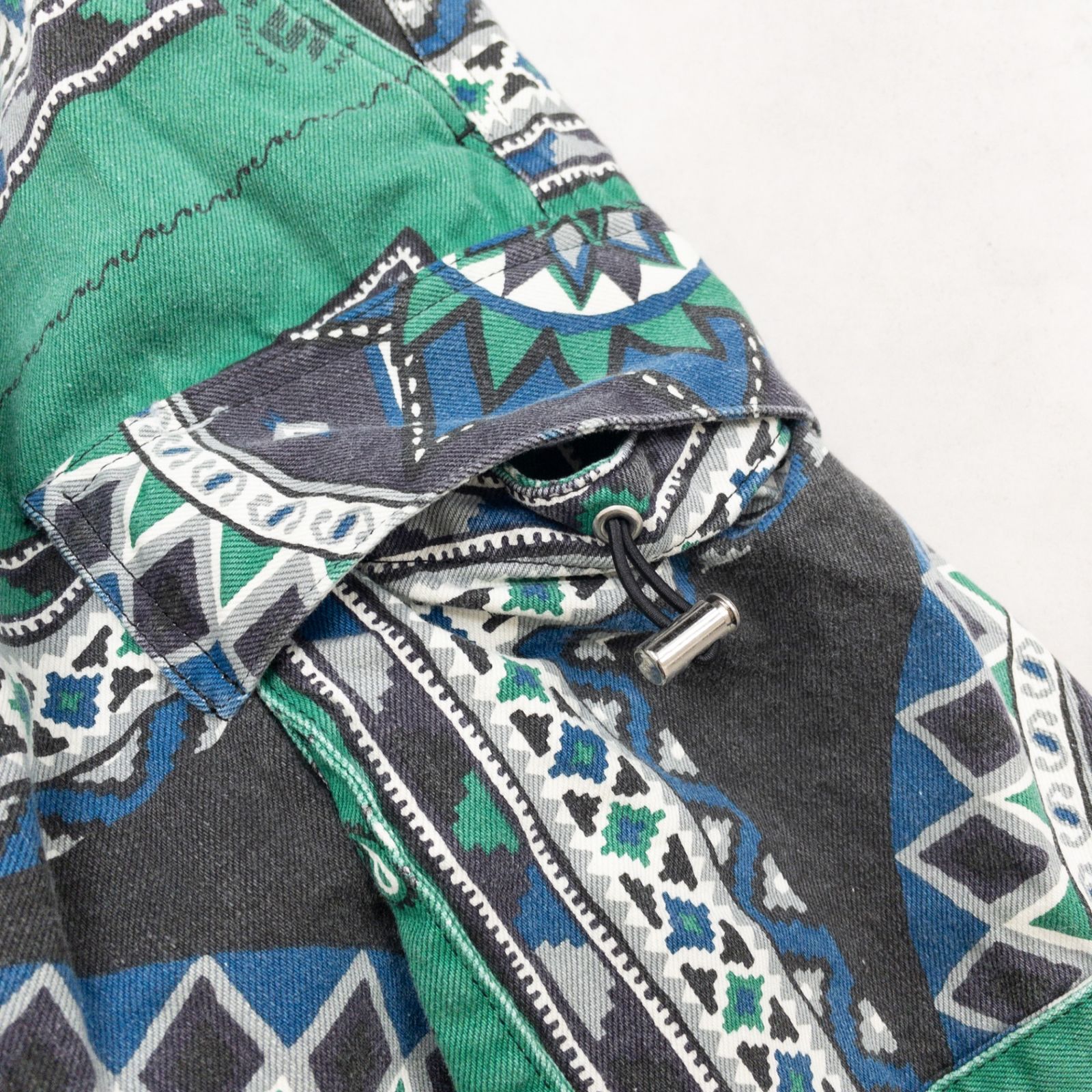 sacai サカイ ハーフパンツ ショートパンツ 総柄 ペイズリー バンダナ