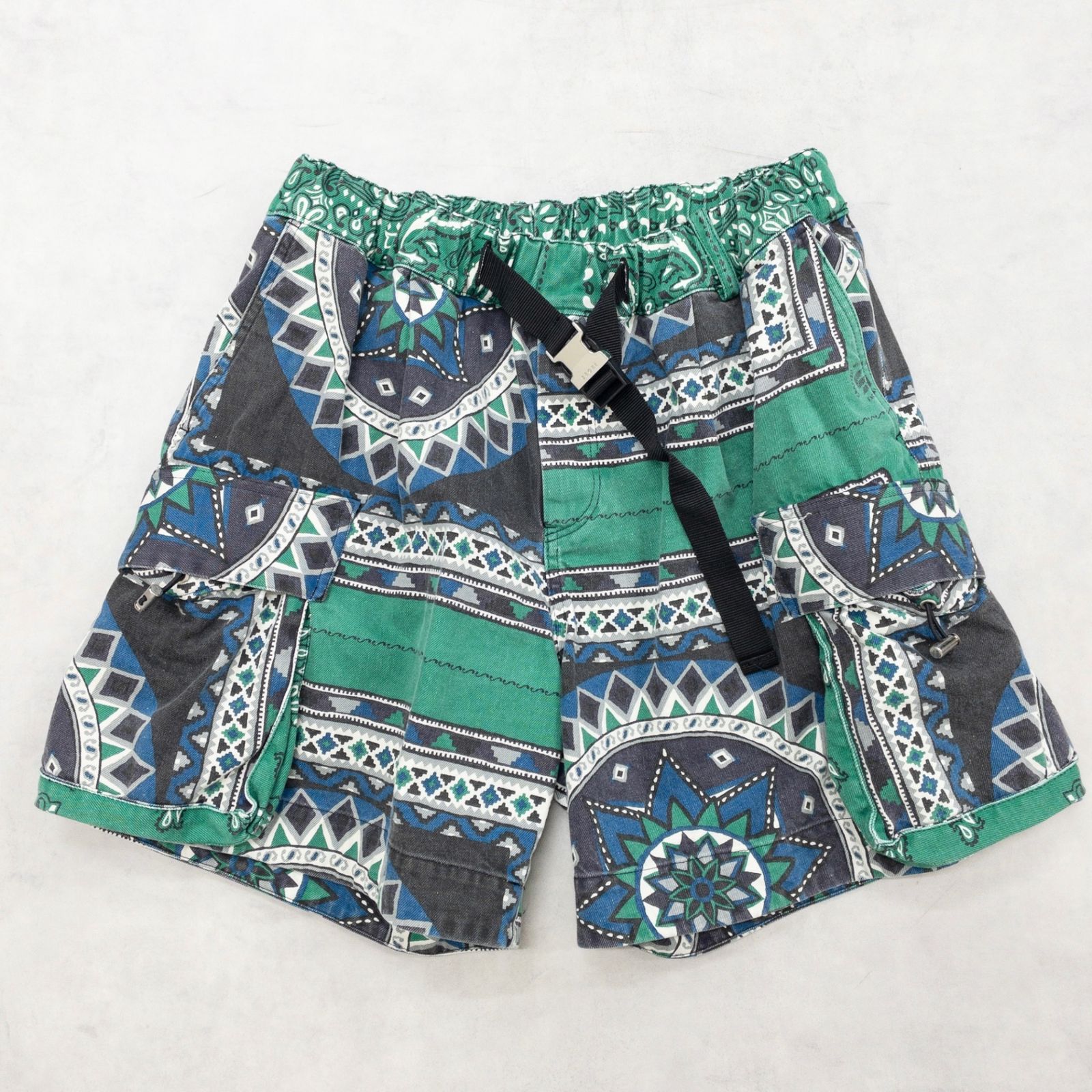 sacai サカイ ハーフパンツ ショートパンツ 総柄 ペイズリー バンダナ