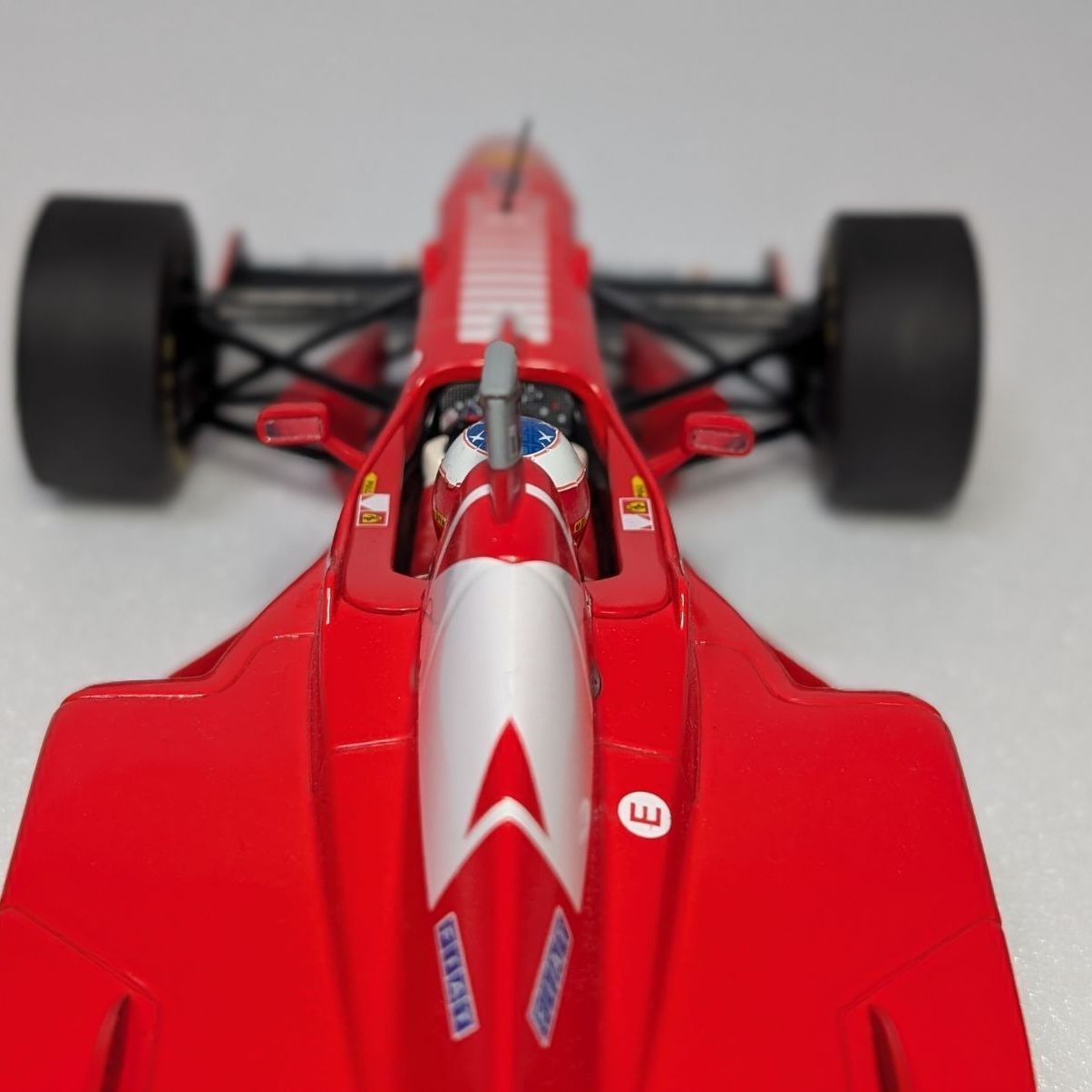 1/18 ミニチャンプス フェラーリF310B ミハエル・シューマッハ