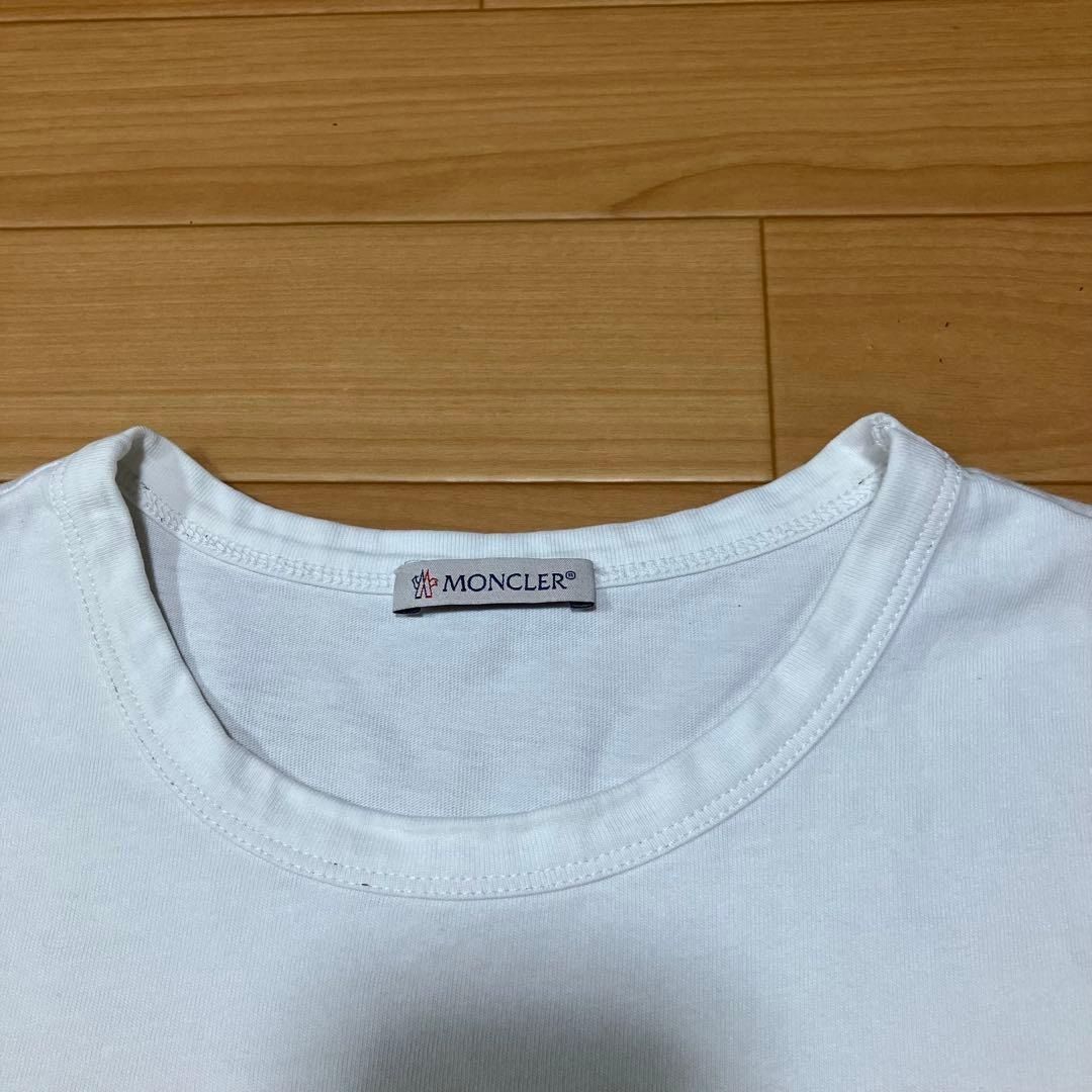 モンクレール テキスト ロゴプリント ワッペン ホワイト Tシャツ 3S250 