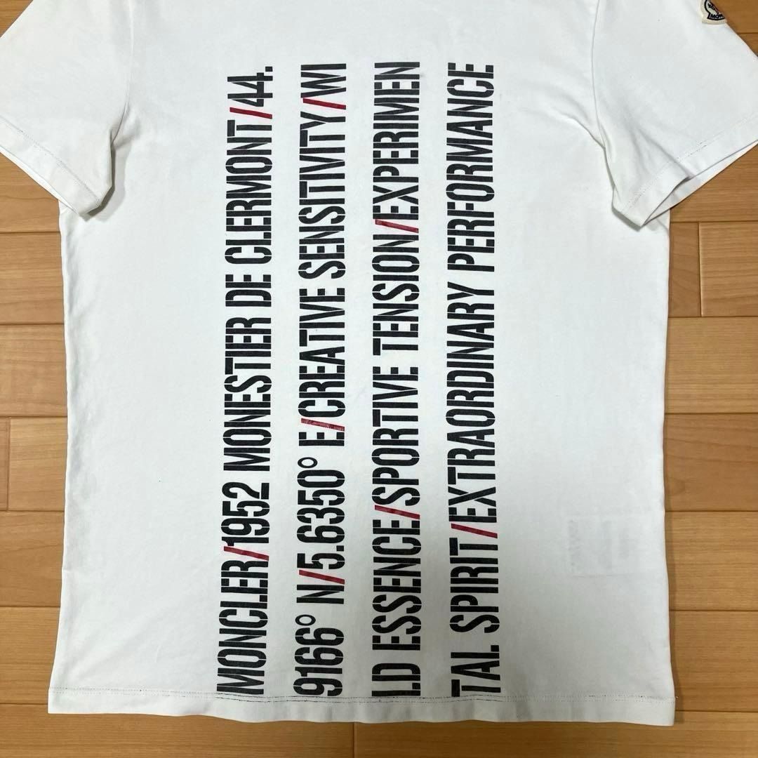 モンクレール テキスト ロゴプリント ワッペン ホワイト Tシャツ 3S250 