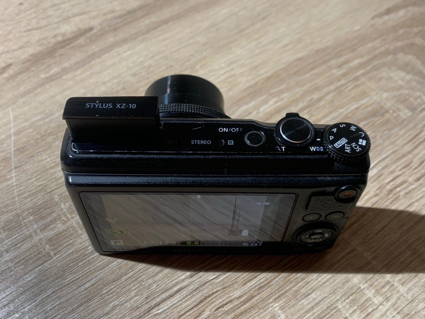 オリンパス　STYLUS XZ-10 ジャンク品 Amazon.com : Olympus XZ-10 iHS 12MP Digital Camera with 5x Optical