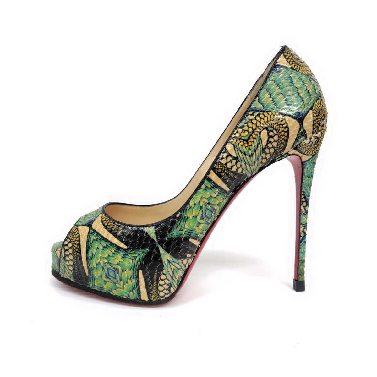 ☆使用感少なめ美品☆Christian Louboutin ルブタン パンプス 35 ☆使用感少なめ美品☆Christian Louboutin ルブタン パンプス 35