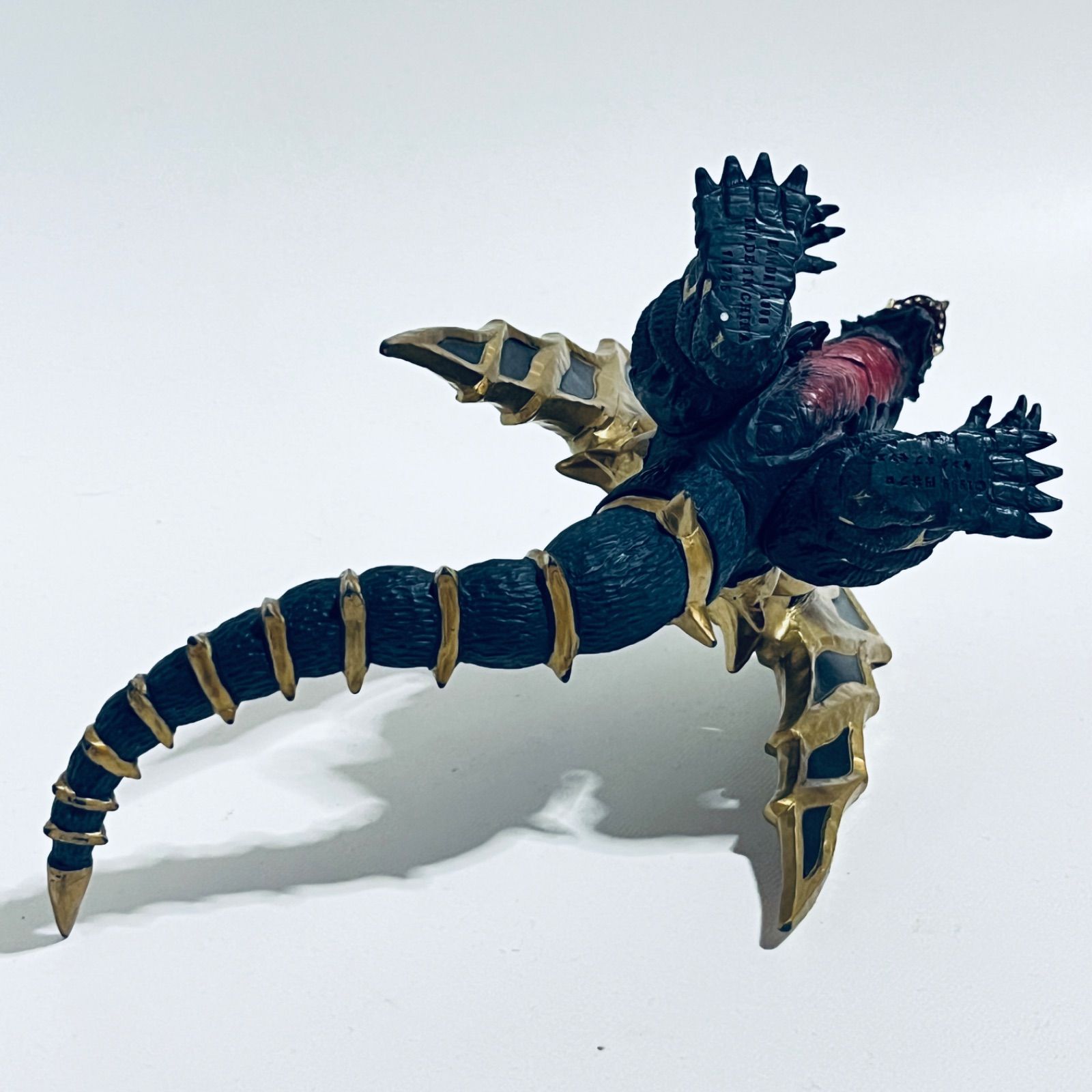 SFVI0056 キングオブモンス ウルトラマン特撮怪獣ソフビ BANDAI