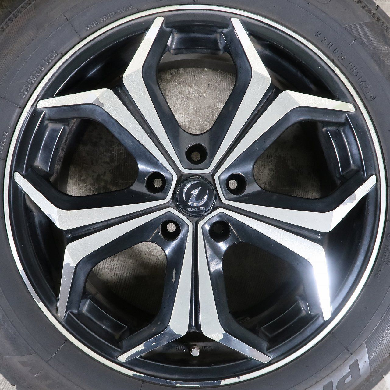 ハリアー RAV4 エクストレイル 等に 4本 WREST WS-7 18インチ 7J +38 