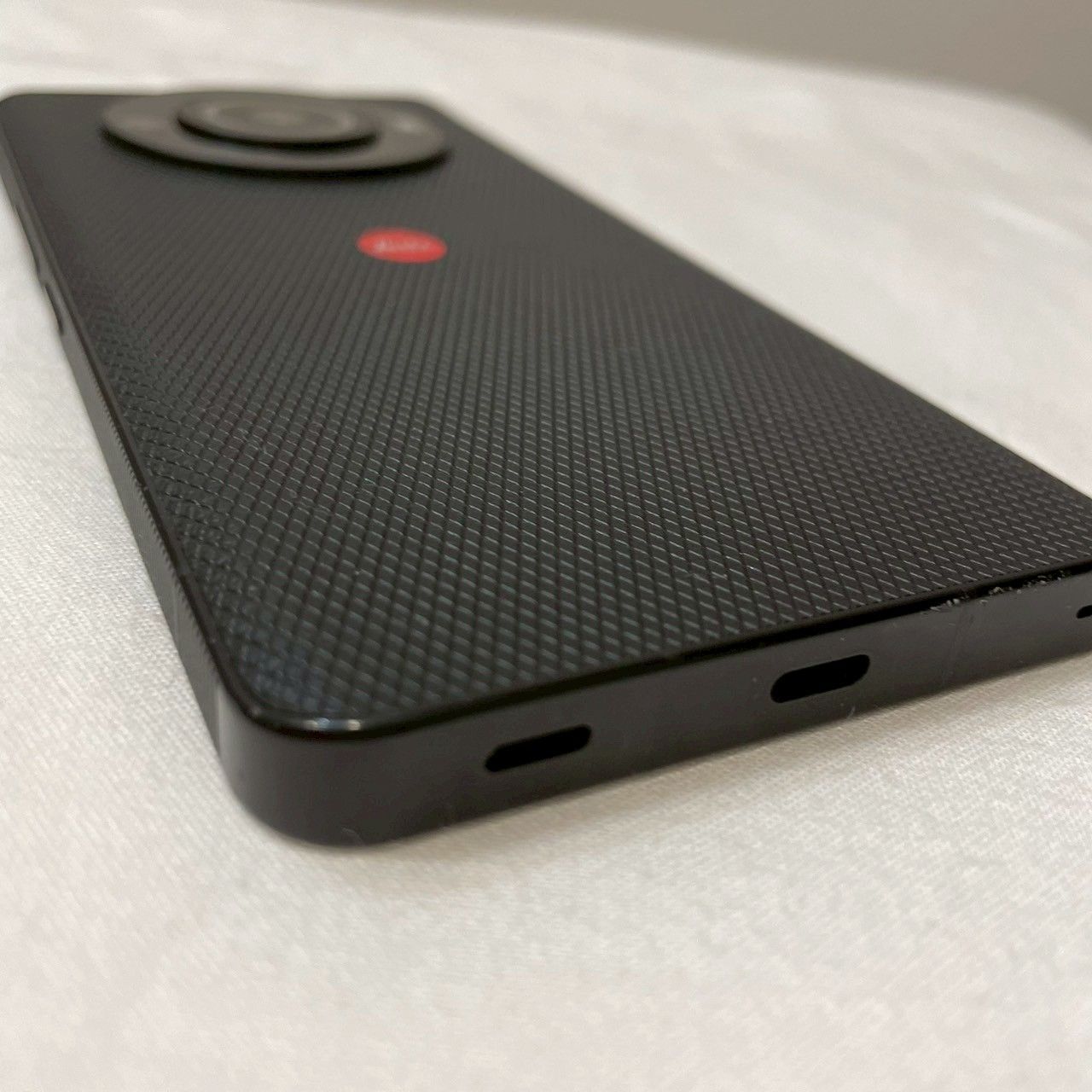 LEITZ PHONE 3 ライツフォン3 SIMフリー 極美品 - メルカリ