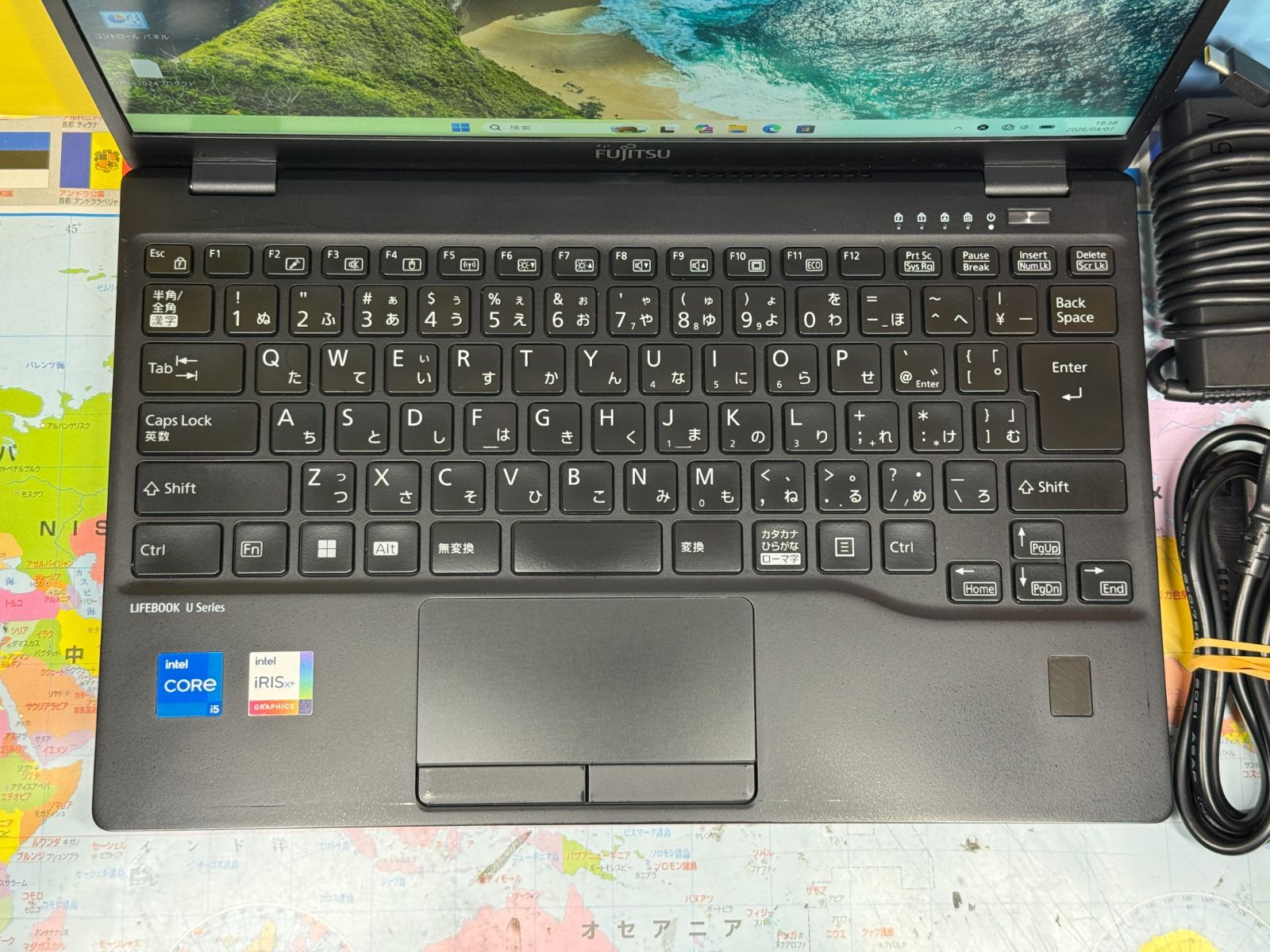 超軽量◇LIFEBOOK U9312/KX◇第12世代Core i5-1245U◇メモリ8GB