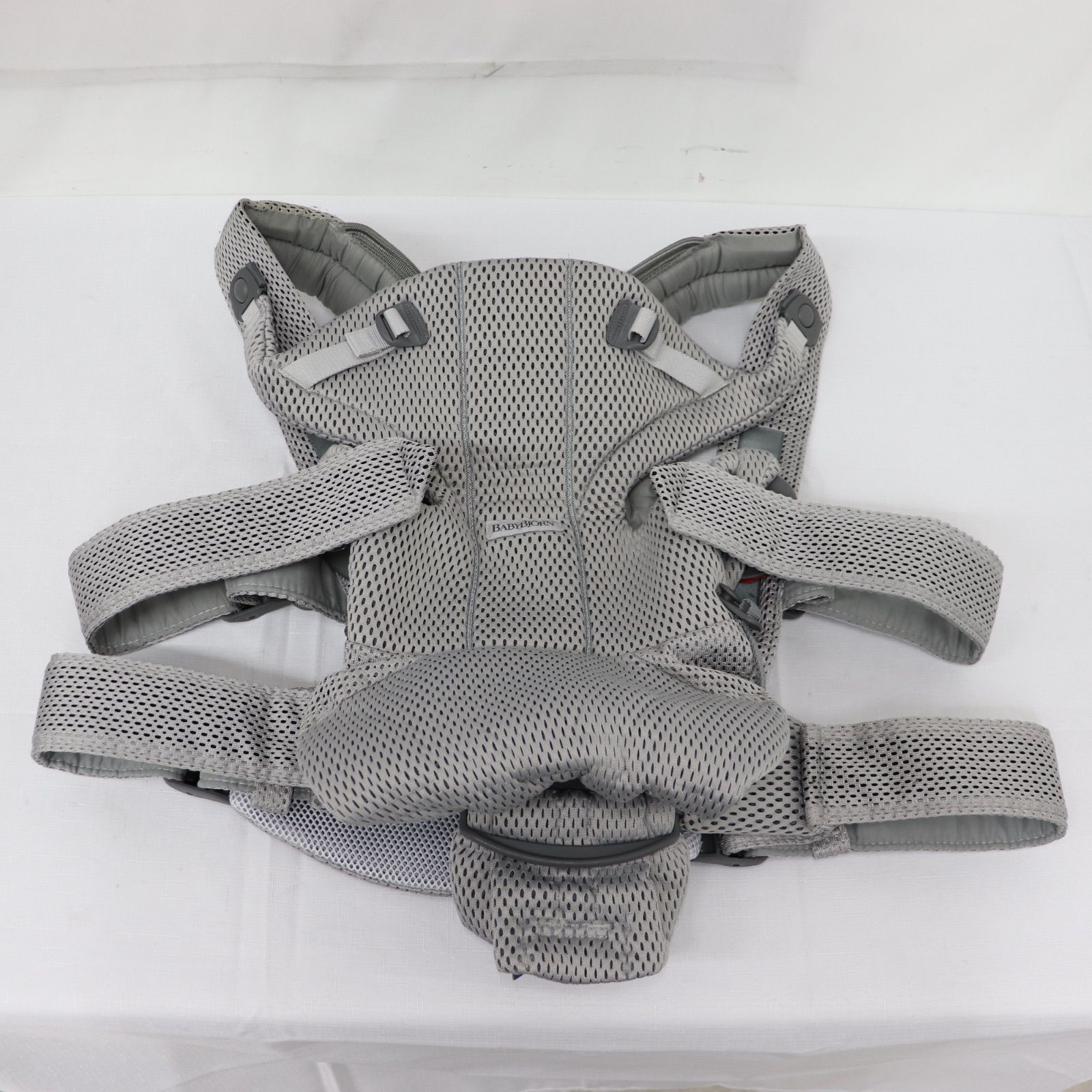 美品】BABYBJORN ベビージョルン ベビーキャリア MOVE エアリー 