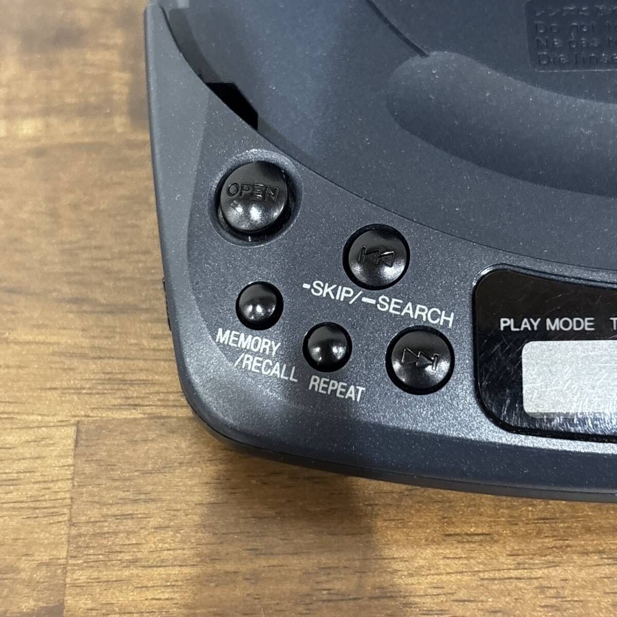 ジャンク扱い Panasonic ポータブル CDプレーヤー SL-S330 通電確認