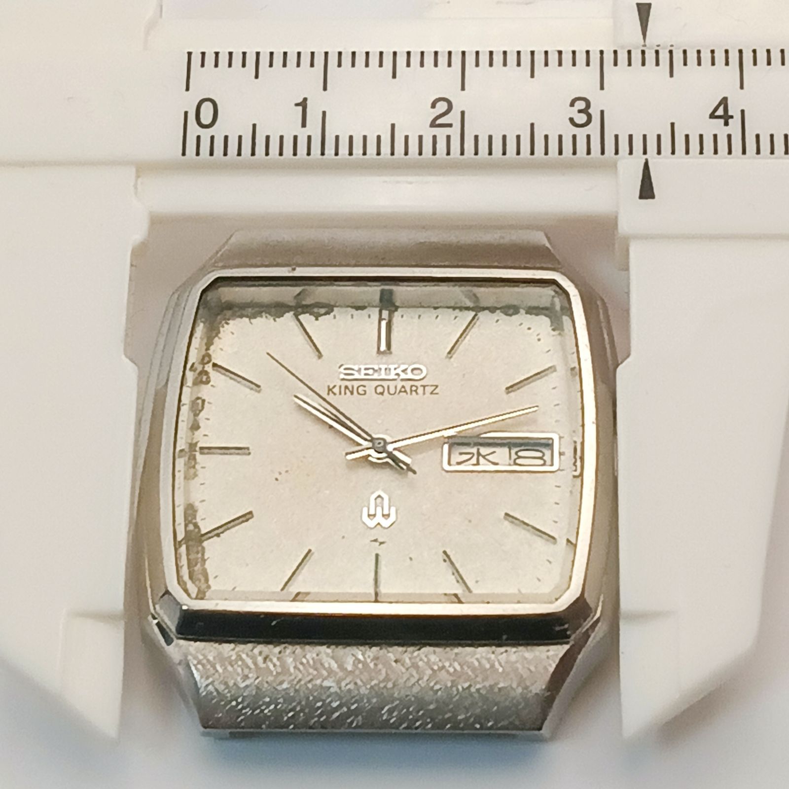 稼働 良品】0408-1 SEIKO KING QUARTZ セイコー キングクォーツ 5856 
