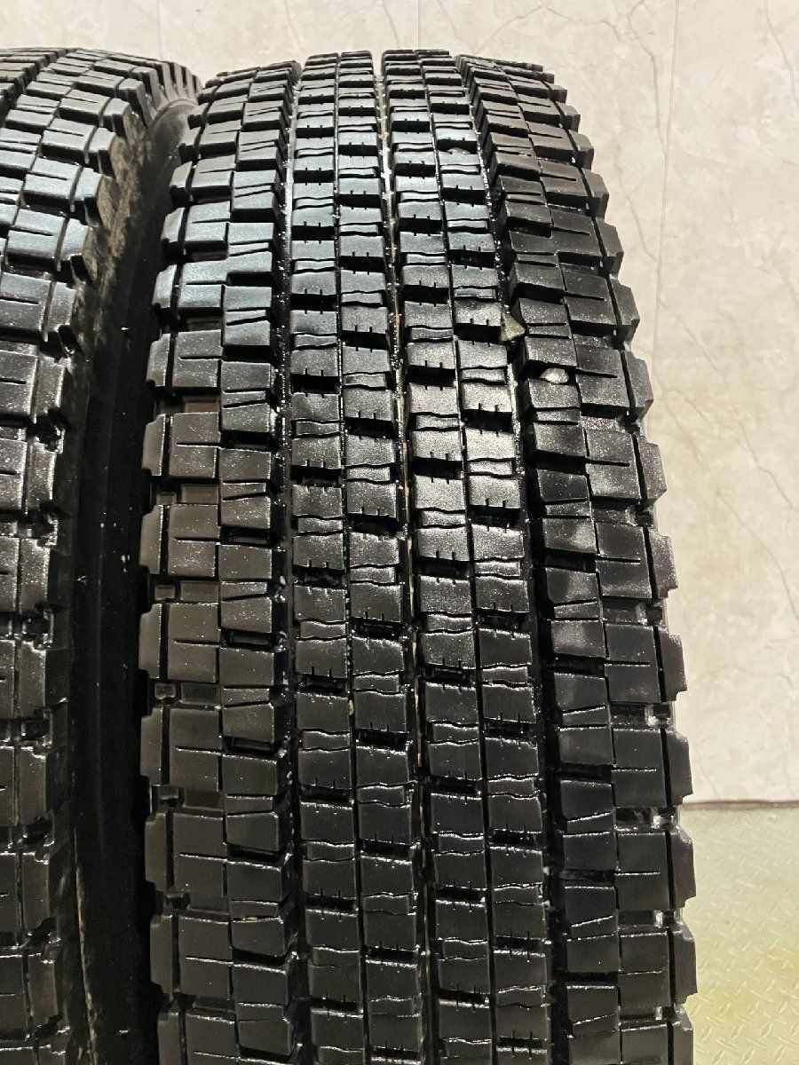 札幌発 引取OK DUNLOP SP020A 9R19.5 14PR 19.5インチ トラックタイヤ 