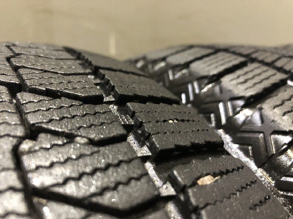 TOYO OBSERVE GIZ2 175/65R15 15インチ スタッドレス 4本 22年製 