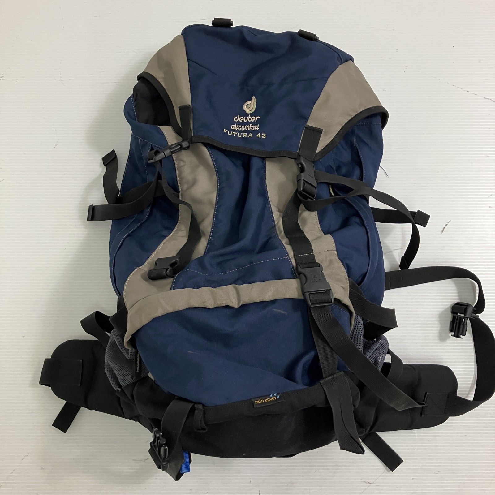 ◇ deuter ドイター リュック・デイパック aircomfort FUTURA 42 