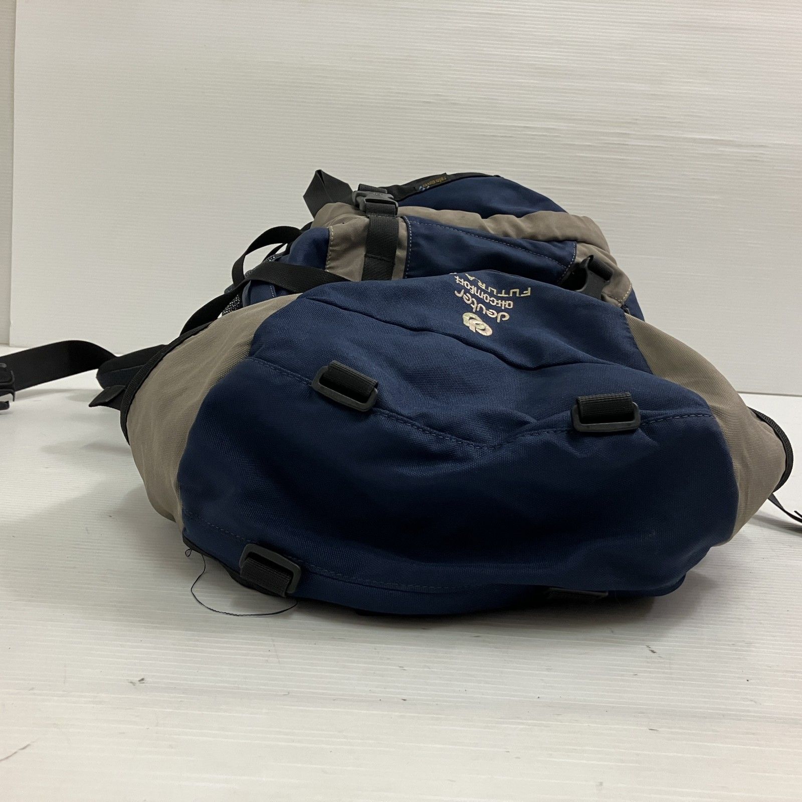 ◇ deuter ドイター リュック・デイパック aircomfort FUTURA 42 