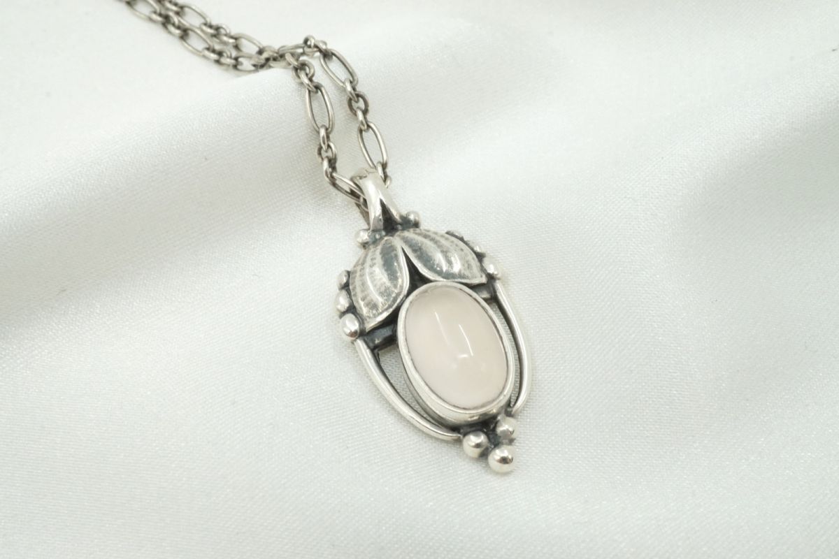 GEORG JENSEN 2003年ローズクオーツペンダント