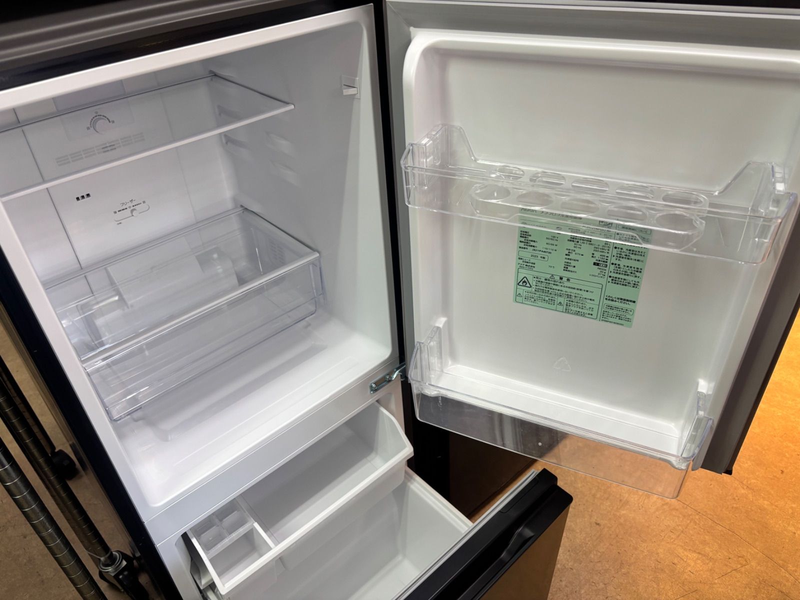 ◇AQUA 冷蔵庫 135L カッコいいシルバーカラー AQR-J14P(S) - メルカリ