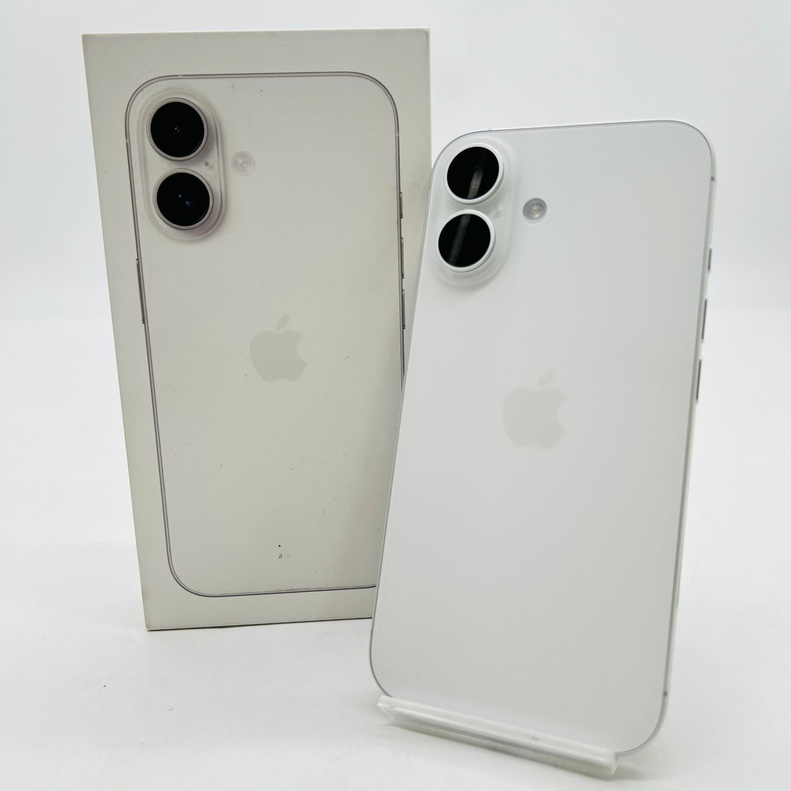 未使用 docomo iPhone16 128GB MYDR3J/A ホワイト SIMロック解除済み 