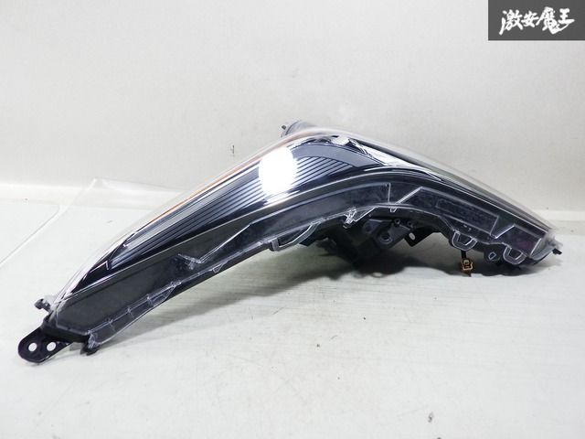 人気，爆買い 【レンズ綺麗！】トヨタ純正 ZVW50 ZVW51 プリウス 後期