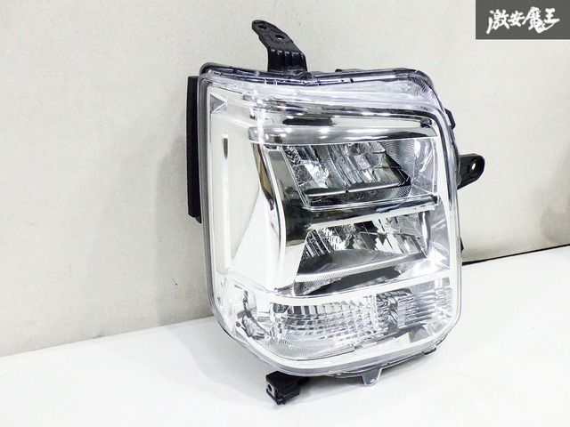 最新作，定番人気 【破損無し！】 スズキ純正 DA17V エブリイバン