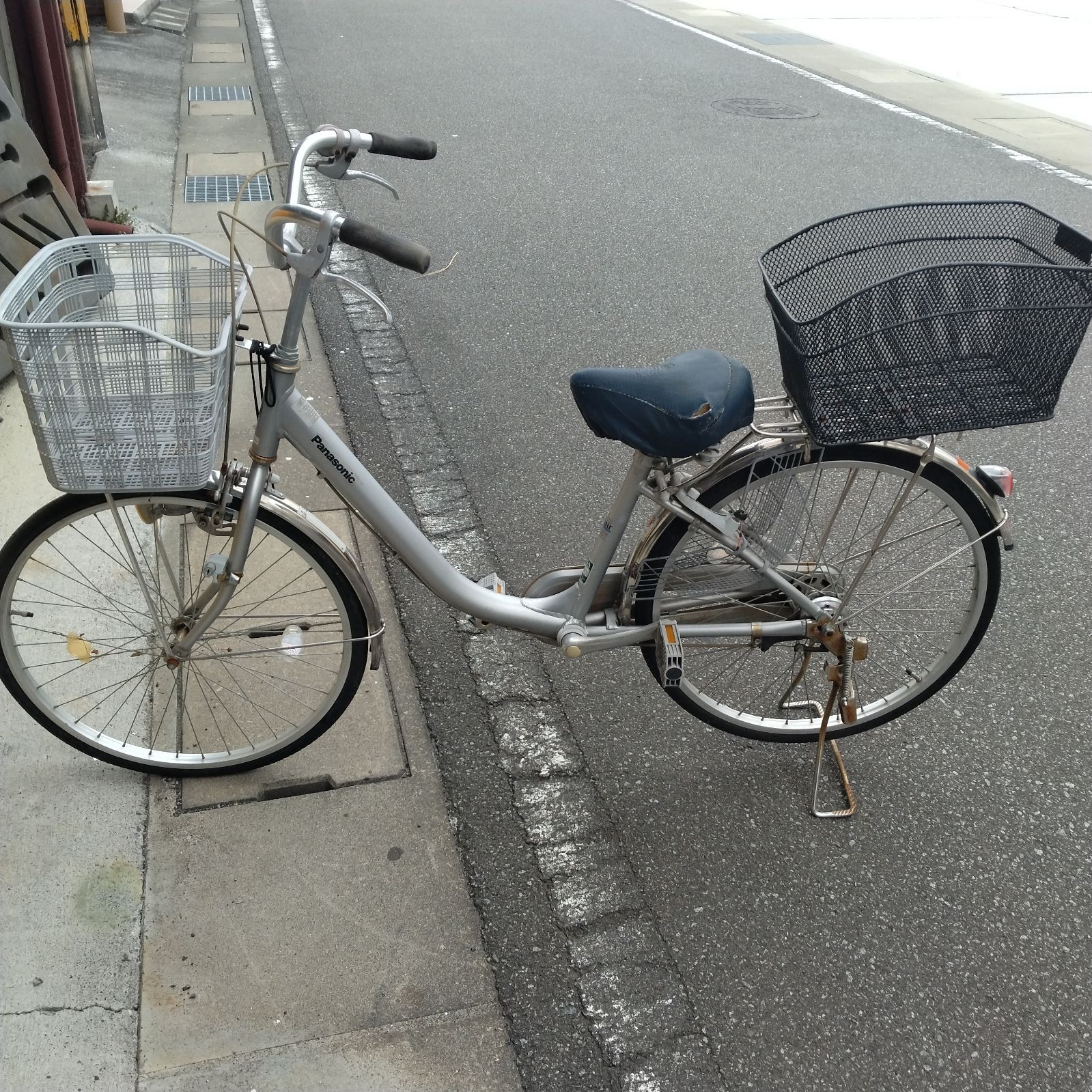 ◯ Panasonic 自転車 カゴ付き Alair シルバー - メルカリ