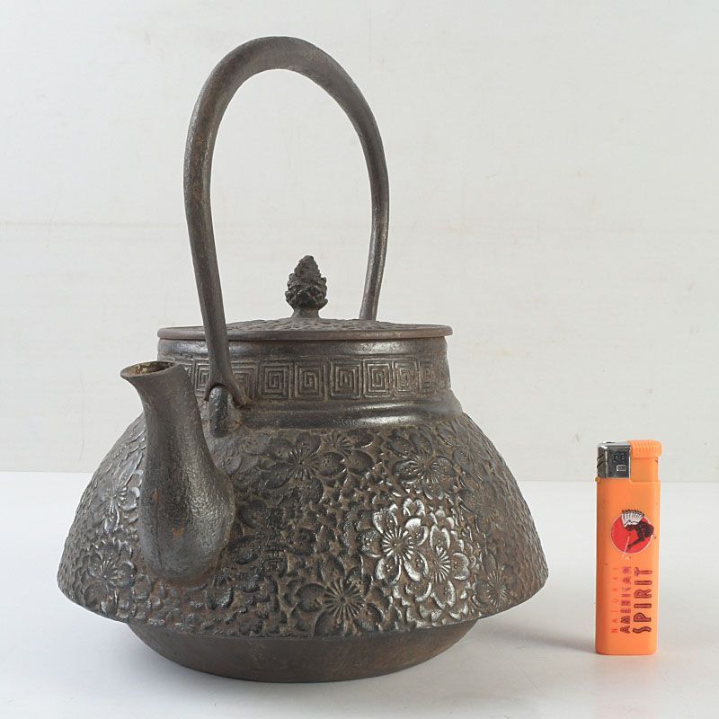 南部鉄器　桜文　鉄瓶　鉄釜　V　6378 南部鉄器 桜文 鉄瓶 鉄釜 V 6378 【公式通販】