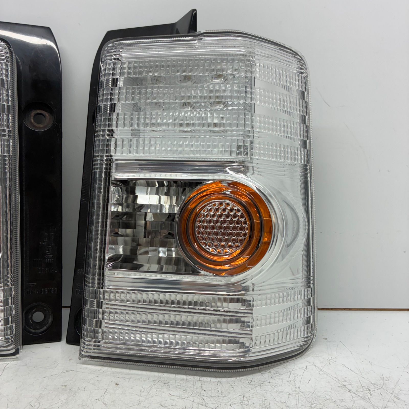 ムーブコンテL575S、L585S LEDテールライト 【公式通販】