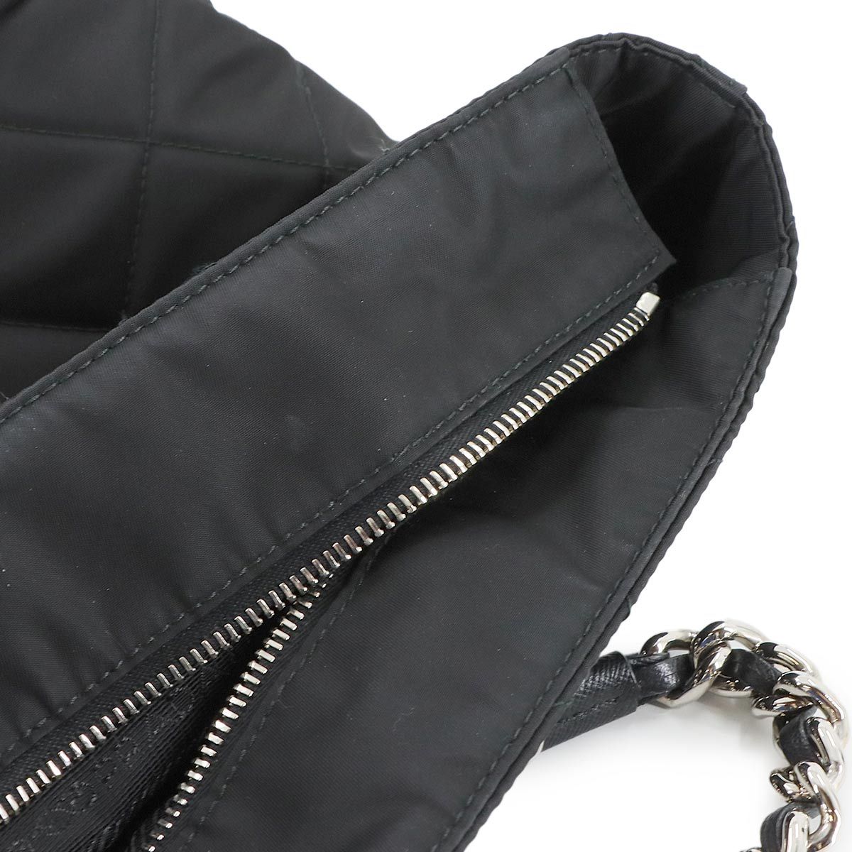 プラダ チェーントートバッグ 未使用に近い 1BG017 新品同様 プラダ 