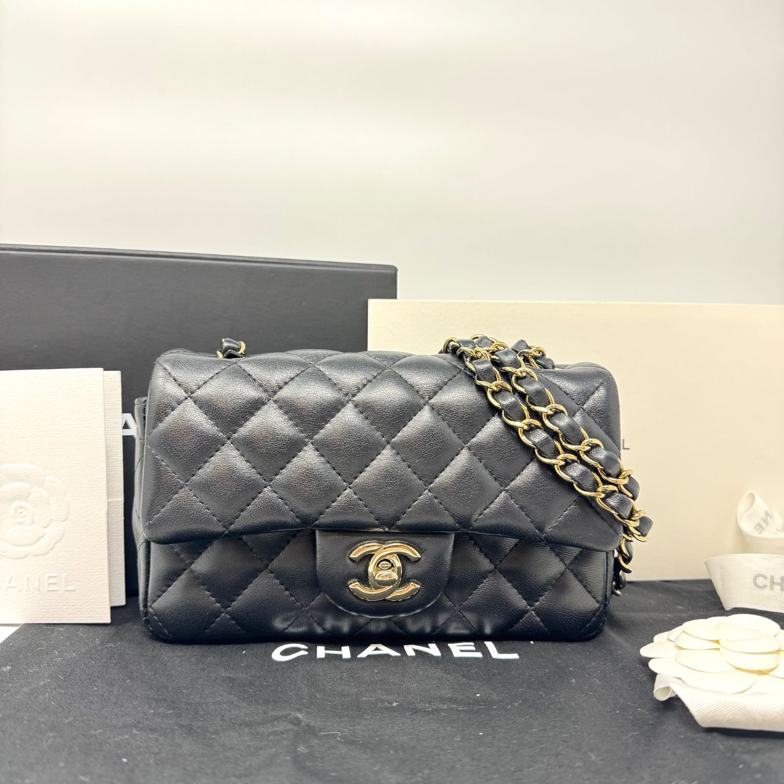 美品✨CHANEL シャネル ショルダーバッグ マトラッセ ココマーク 