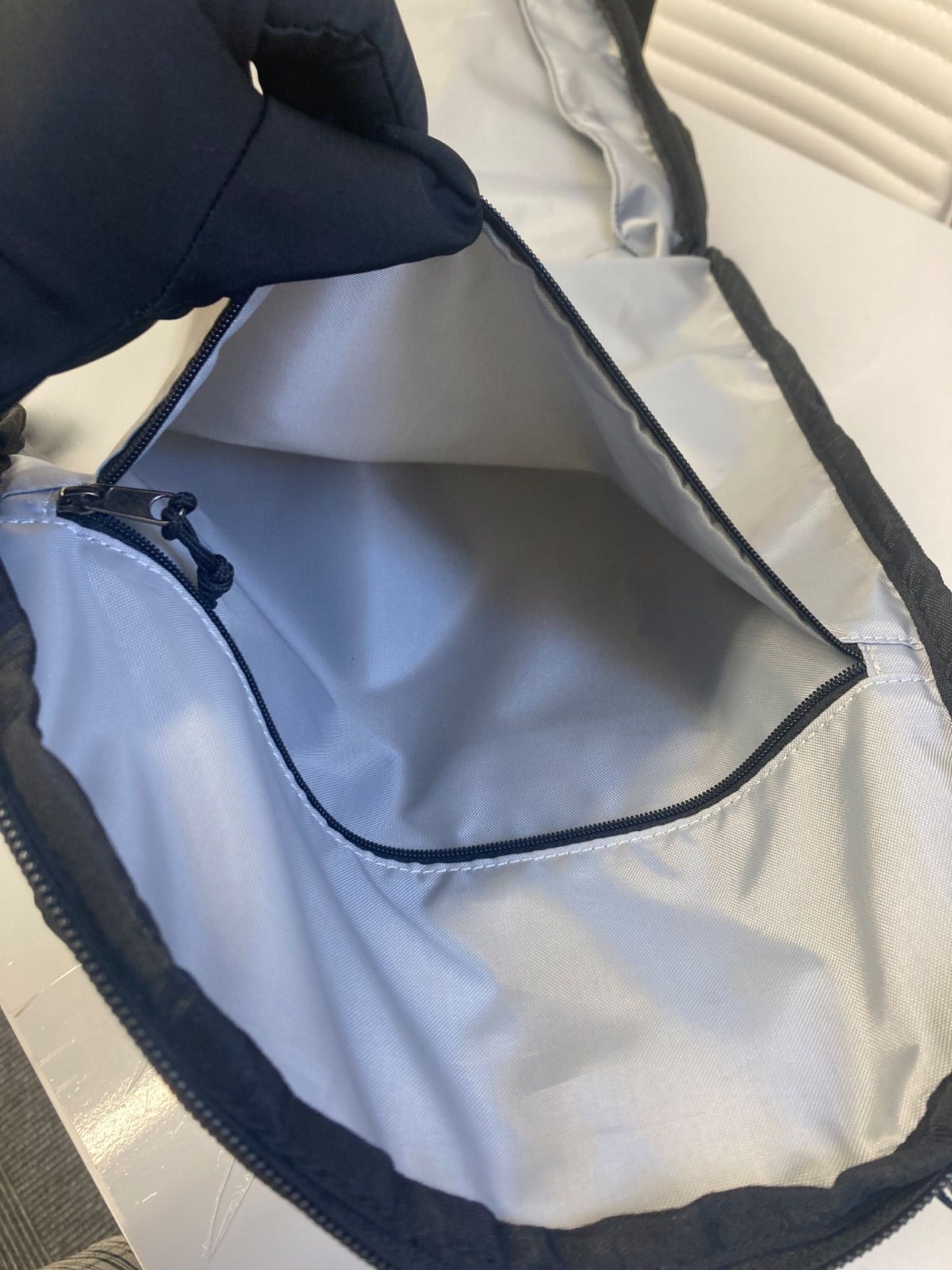 1【美品】肩ピタ リュック ビジネスバッグ ドンキホーテ 45Lサイズ 