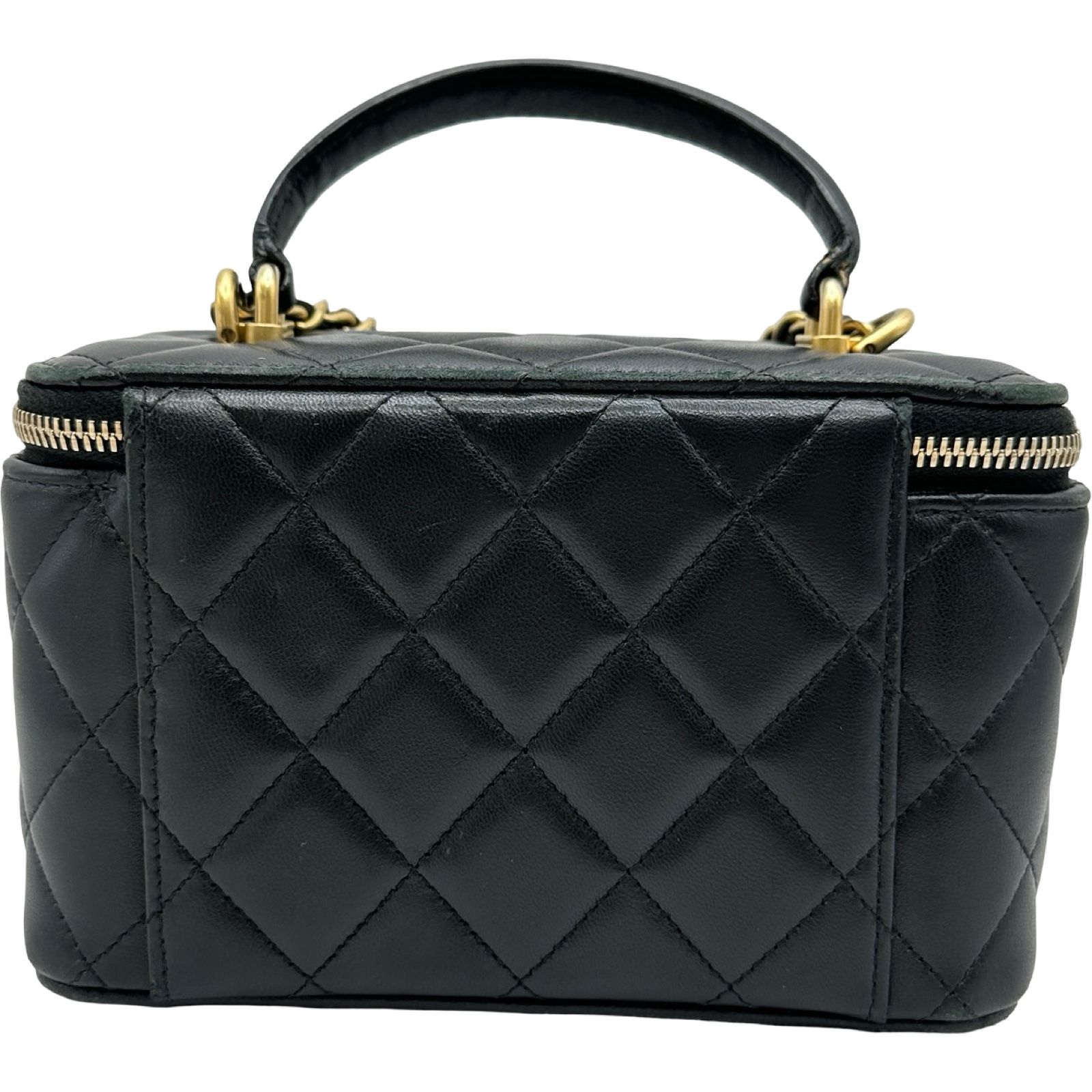 シャネル CHANEL マトラッセ スモールヴァニティバッグ AP1472 31番台 