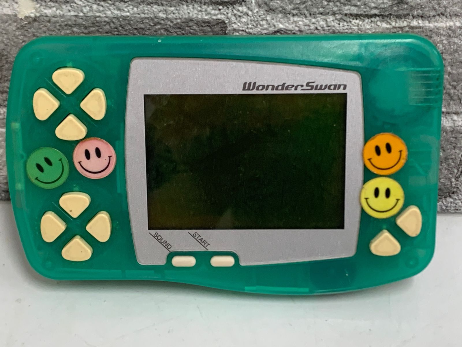 ジャンク☆ BANDAI ワンダースワン SW-001 グリーン デジモン