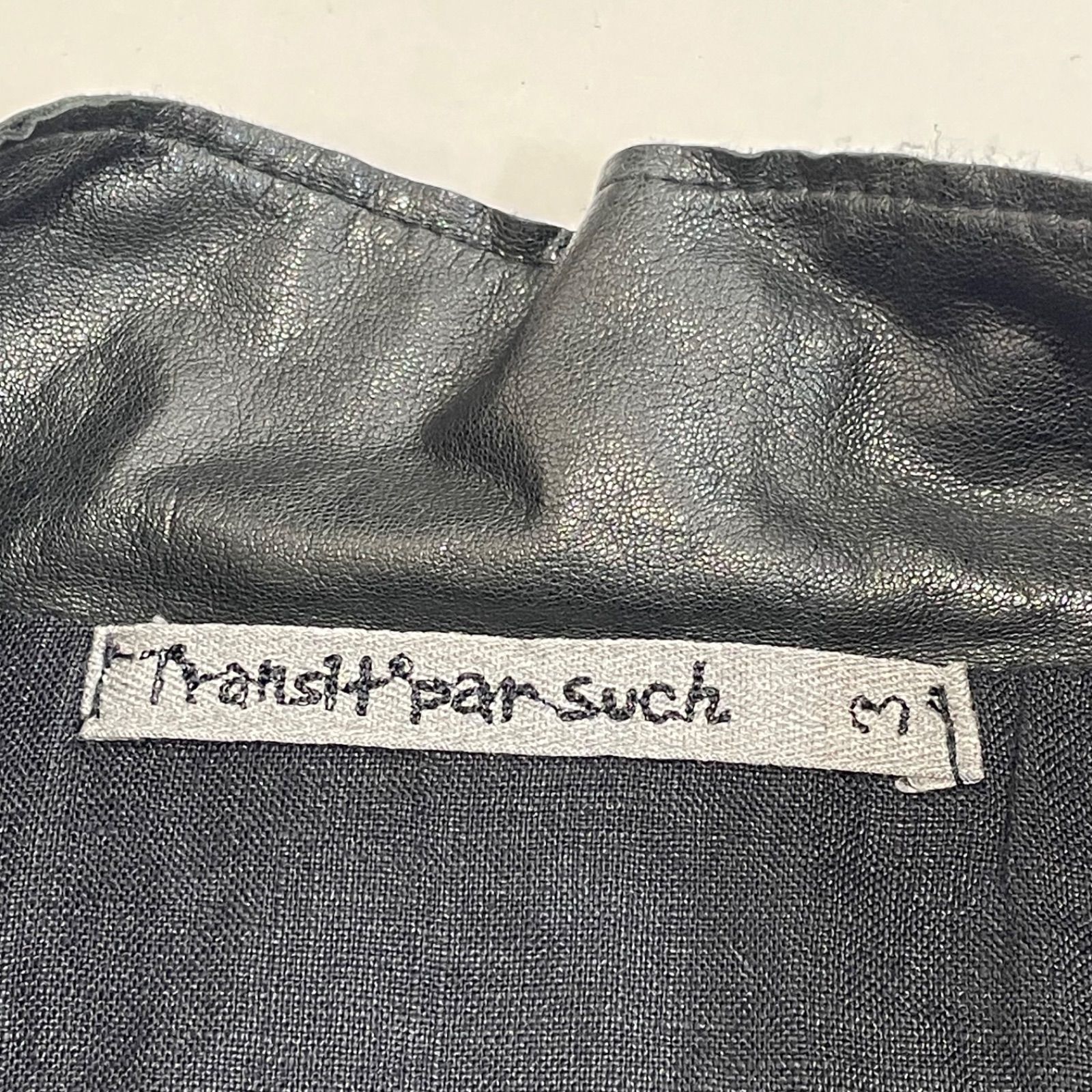 TRANSIT PAR-SUCHの羊革・カーキ色のジャケット 【公式通販】