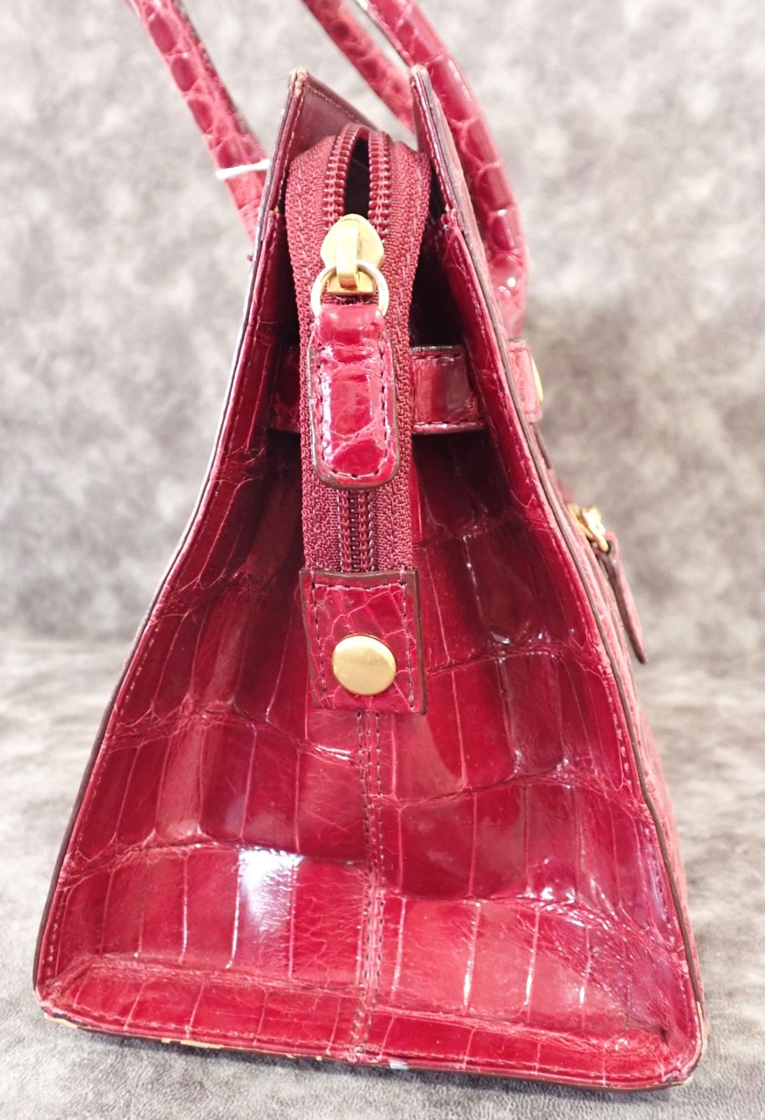 JRA認定】SANPO 三宝 クロコダイル ハンドバッグ シャイニーボルドー