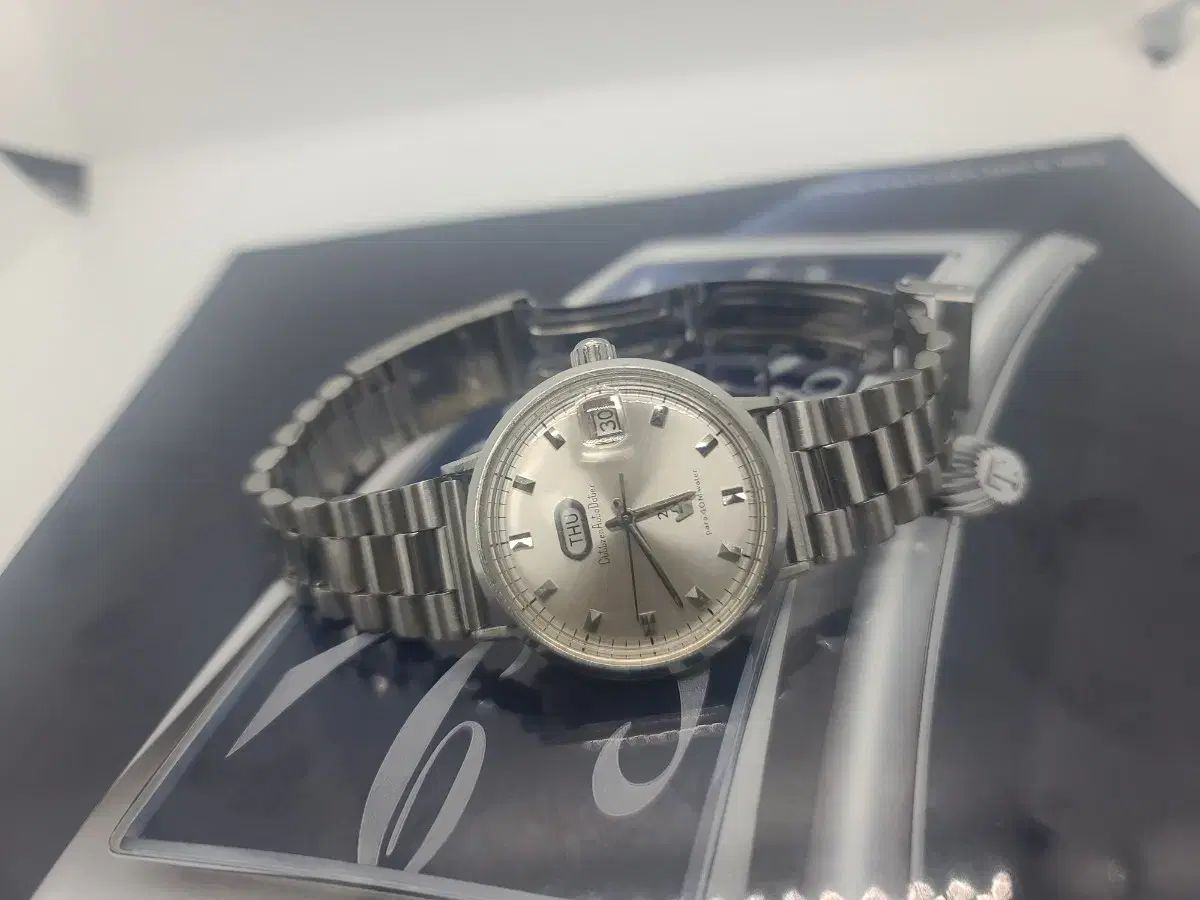 CITIZEN シチズン