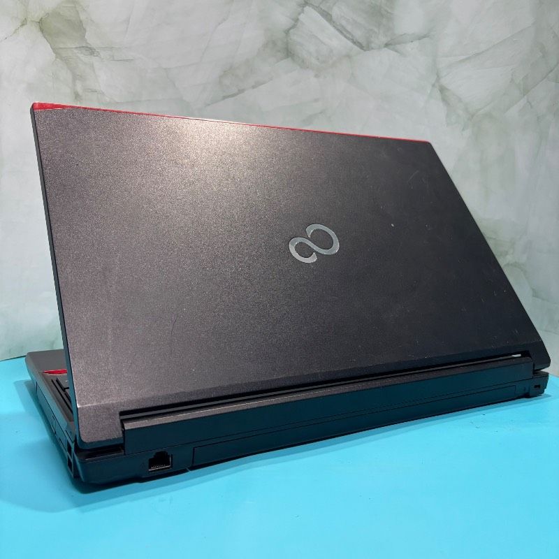 美品】富士通LIFEBOOK Windows11 SSD搭載 - メルカリ